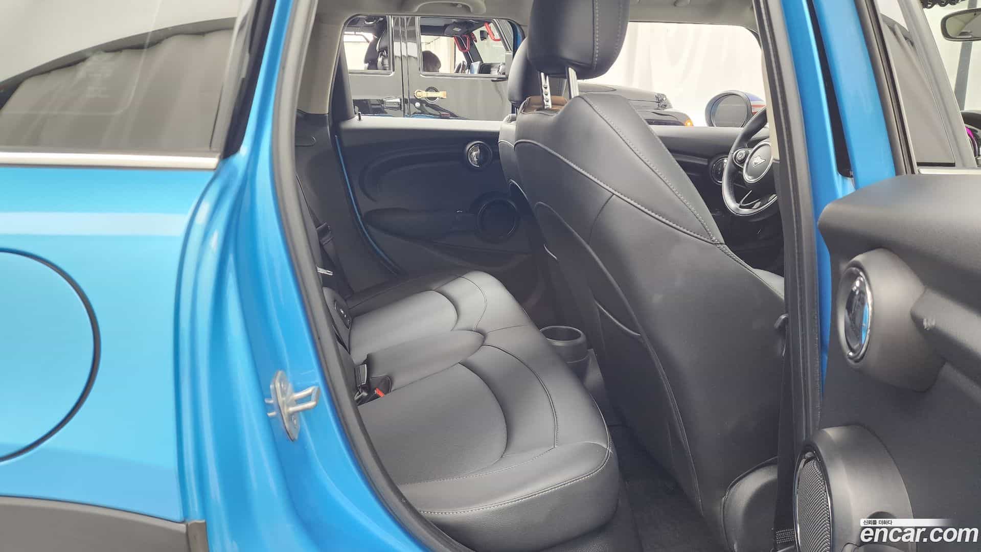 Cooper Mini 2019.7-OPTION-016