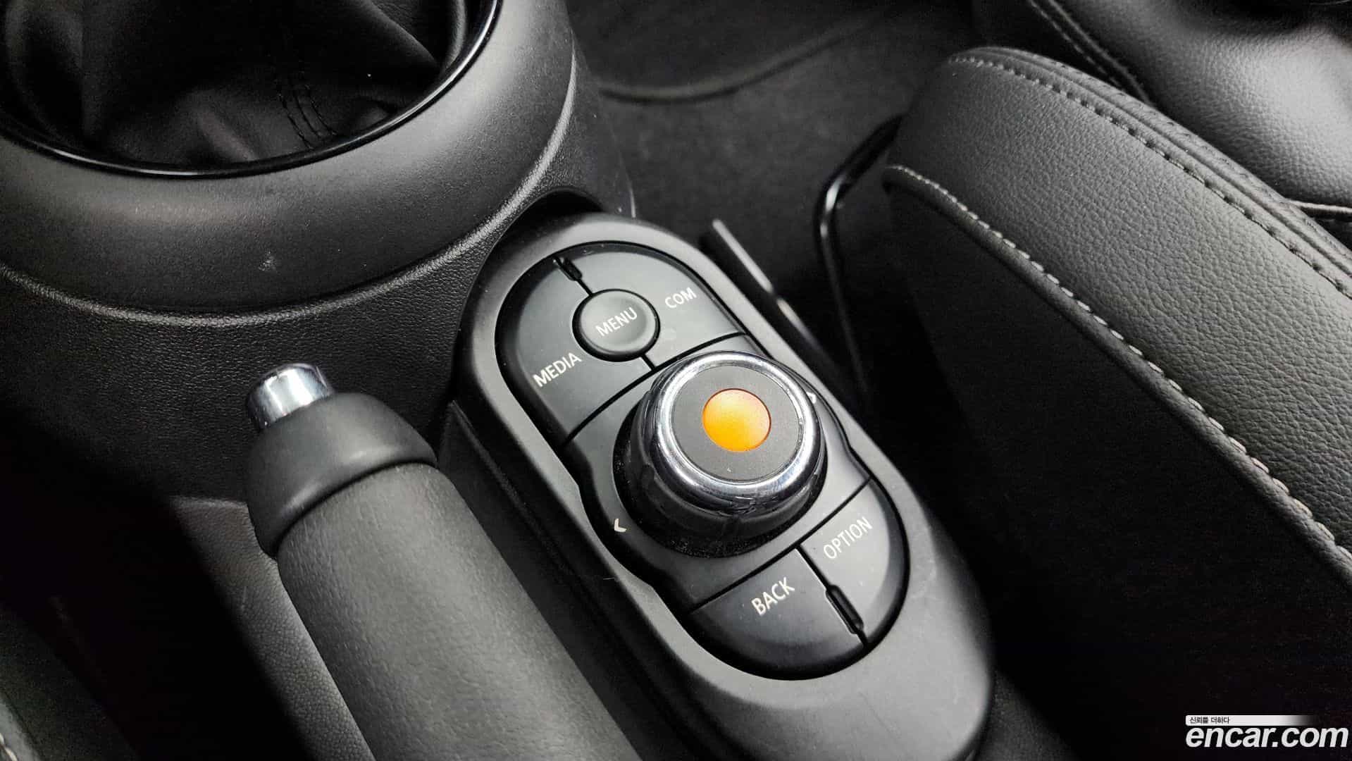 Cooper Mini 2019.7-OPTION-040