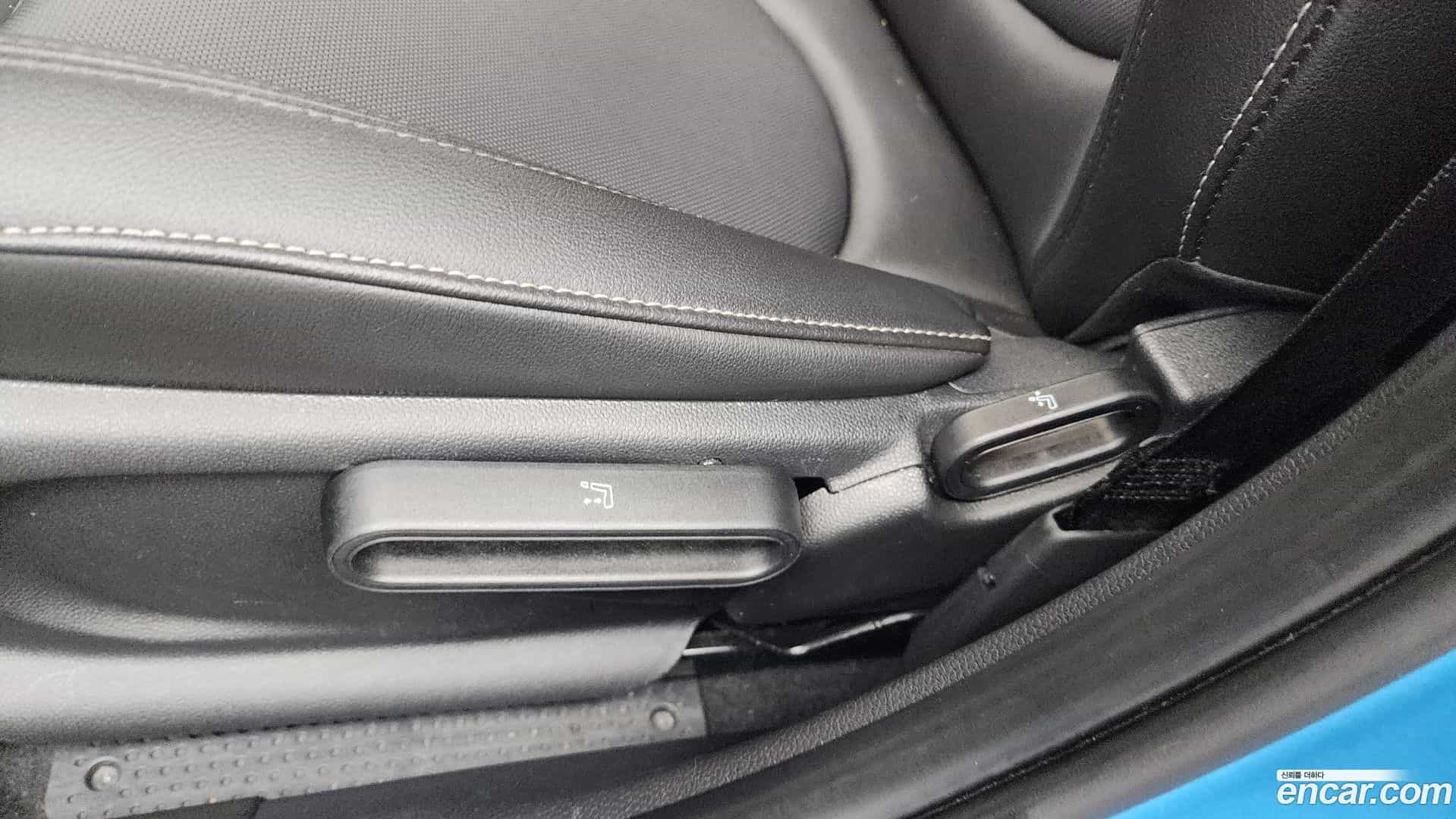 Cooper Mini 2019.7-OPTION-044