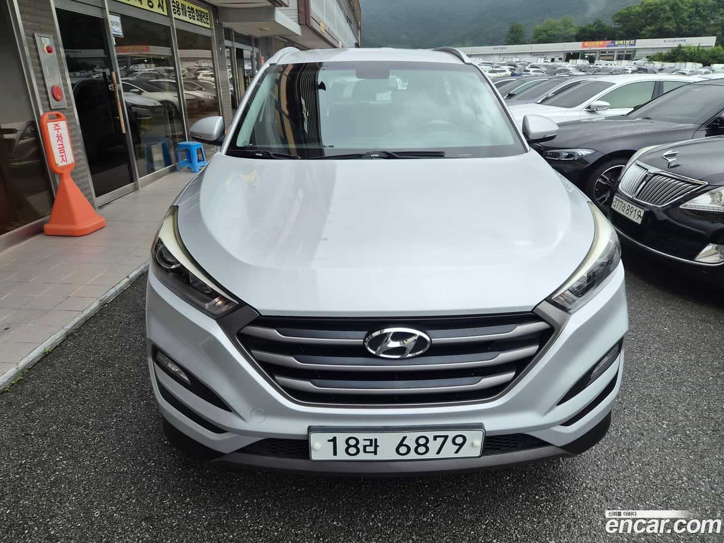 Tucson Hyundai 2015.3-OUTER-001
