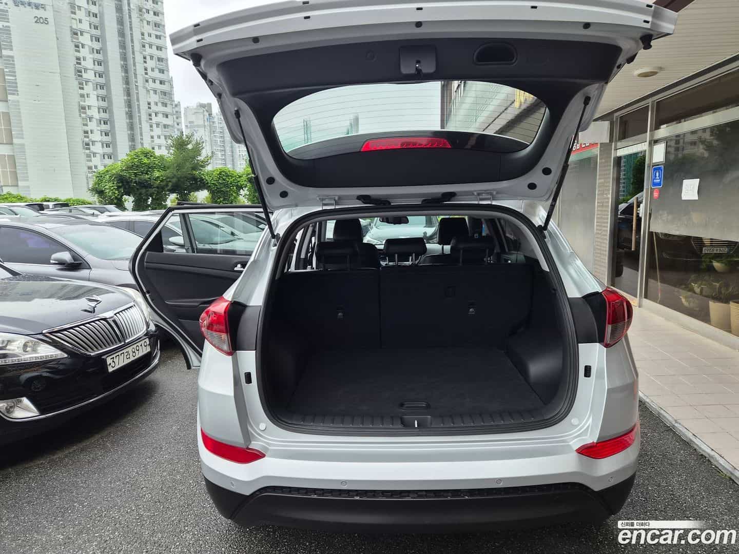 Tucson Hyundai 2015.3-OUTER-005