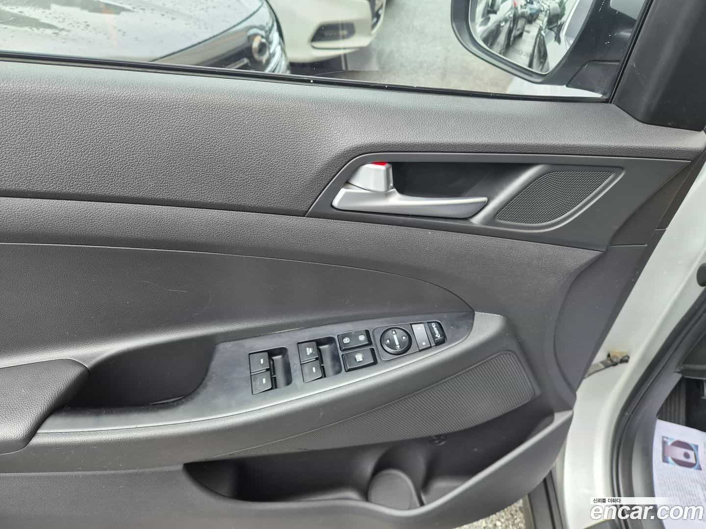 Tucson Hyundai 2015.3-OUTER-006
