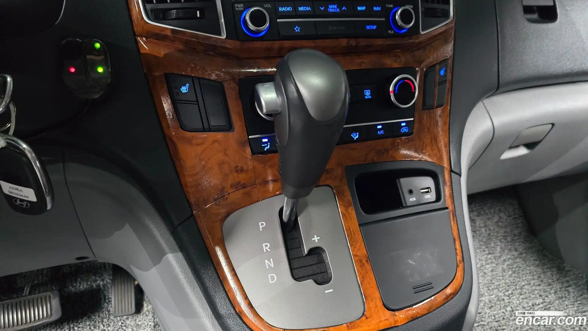 Starex Hyundai 2018.8-INNER-009