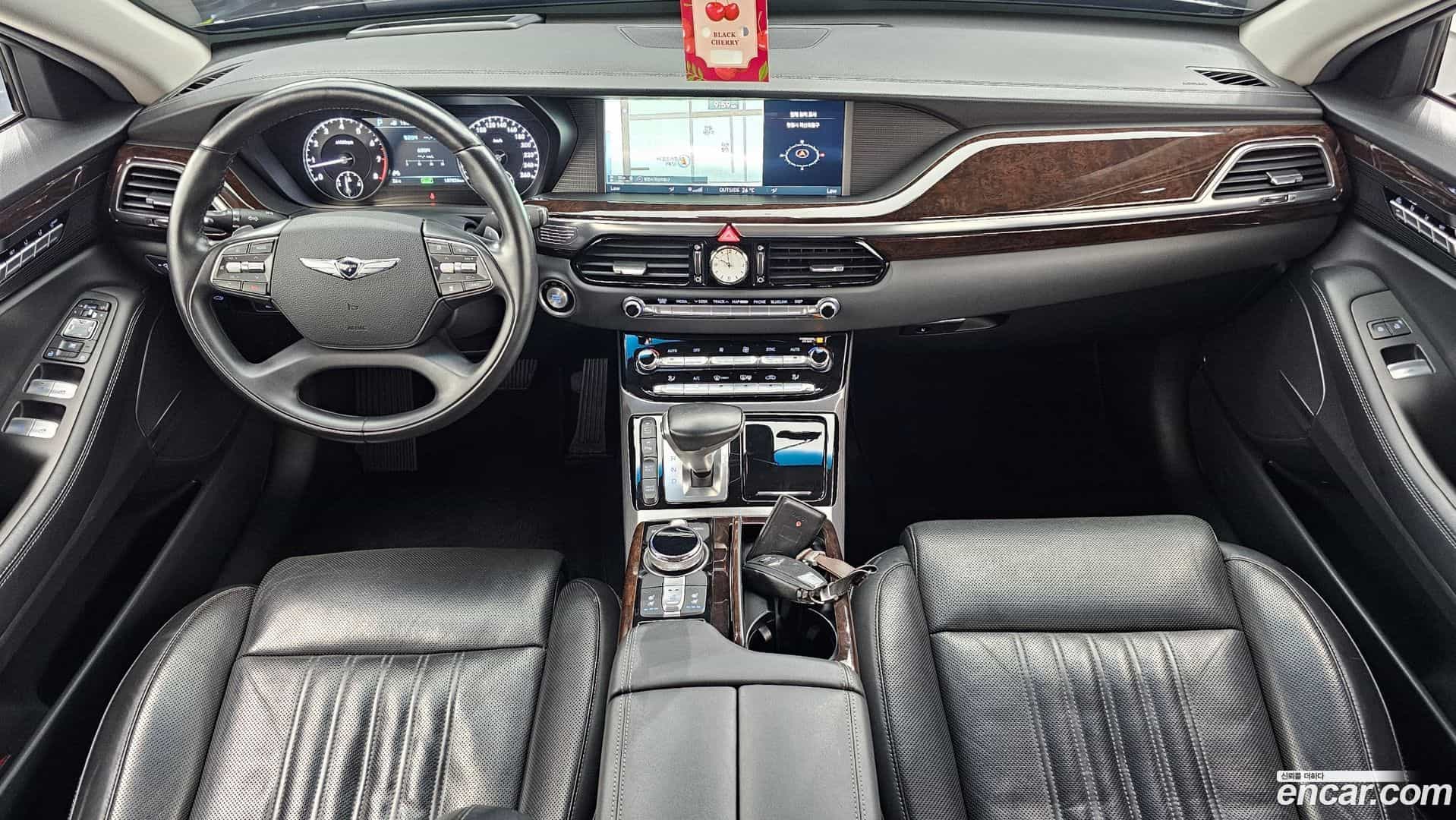 EQ900 Genesis 2016.8-INNER-007