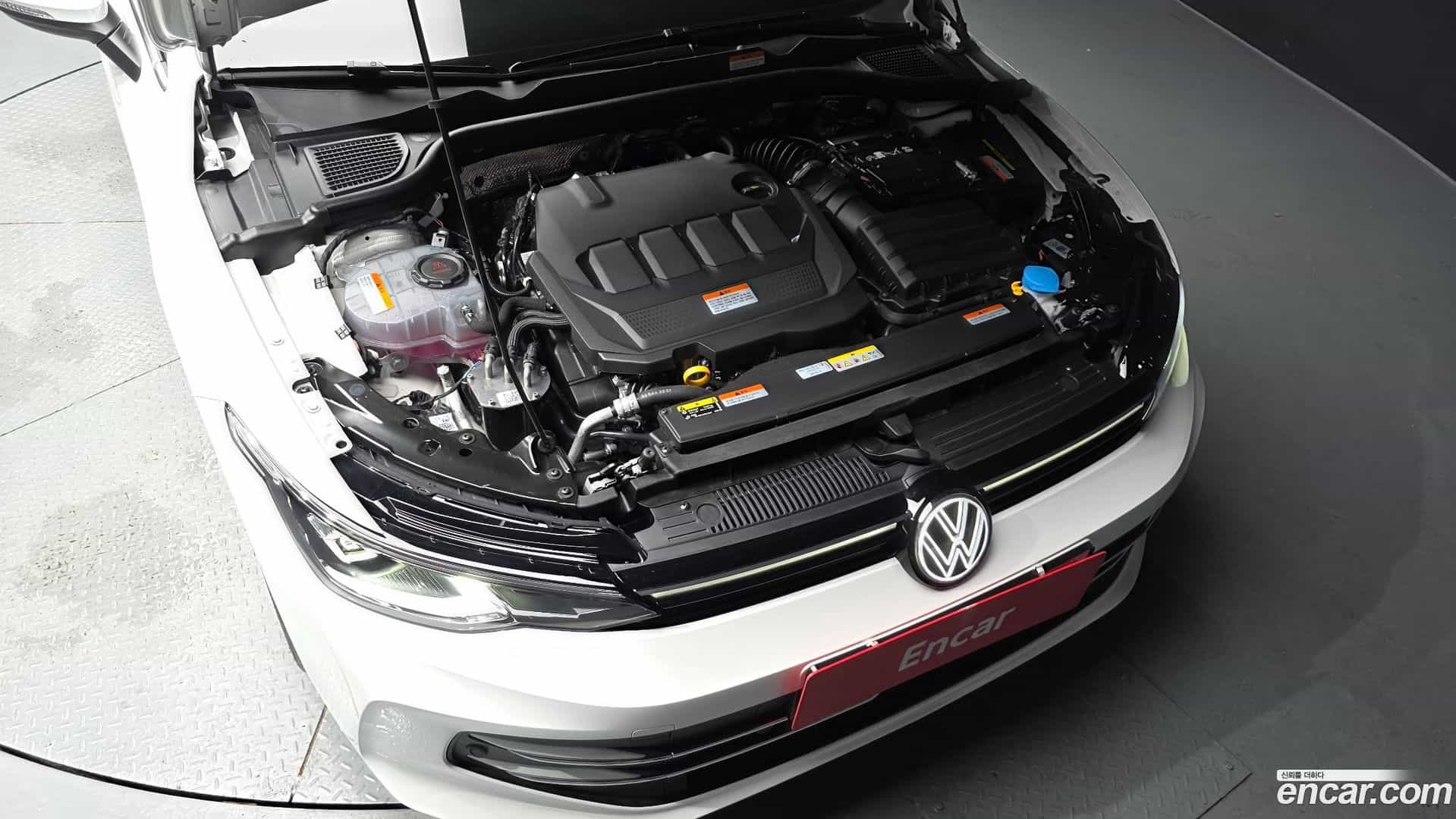 Golf Volkswagen 2026.5-OUTER-006