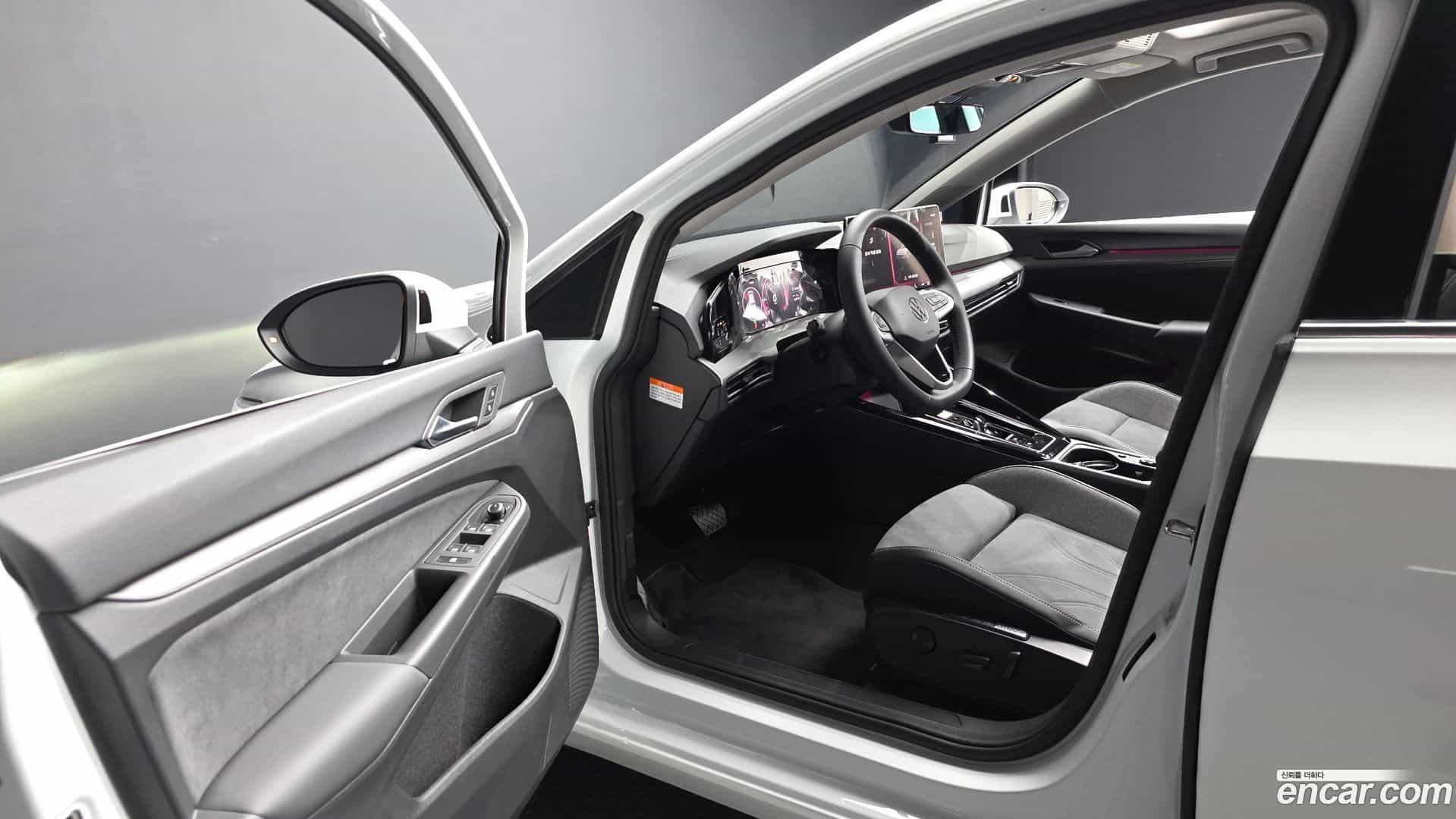 Golf Volkswagen 2026.5-INNER-010