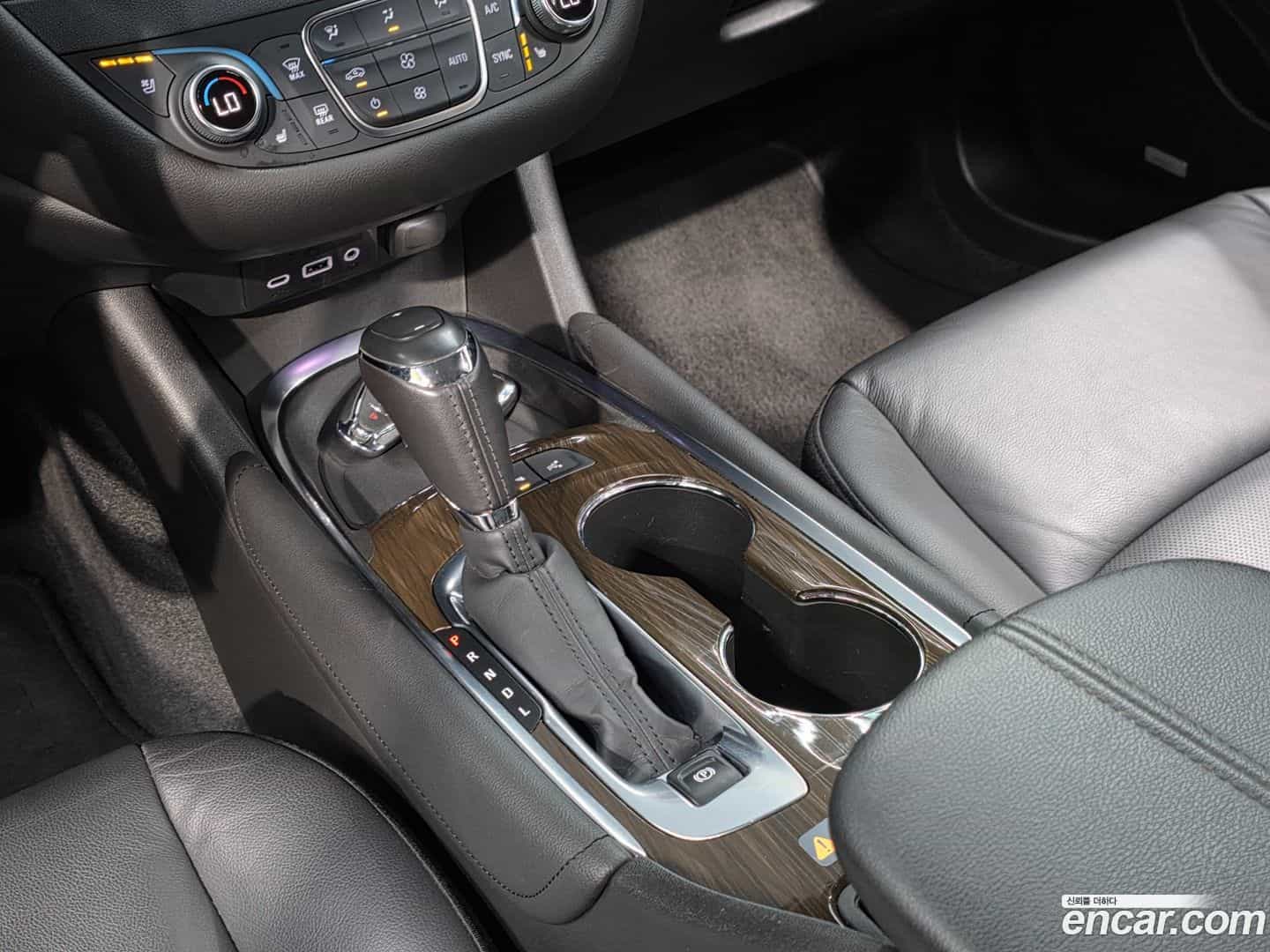 Malibu Chevrolet 2020.10-INNER-009