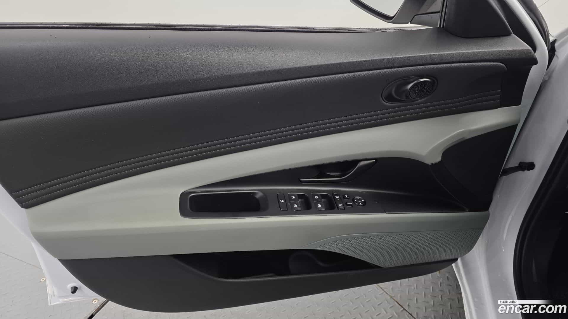 AVANTE Hyundai 2025.7-INNER-034