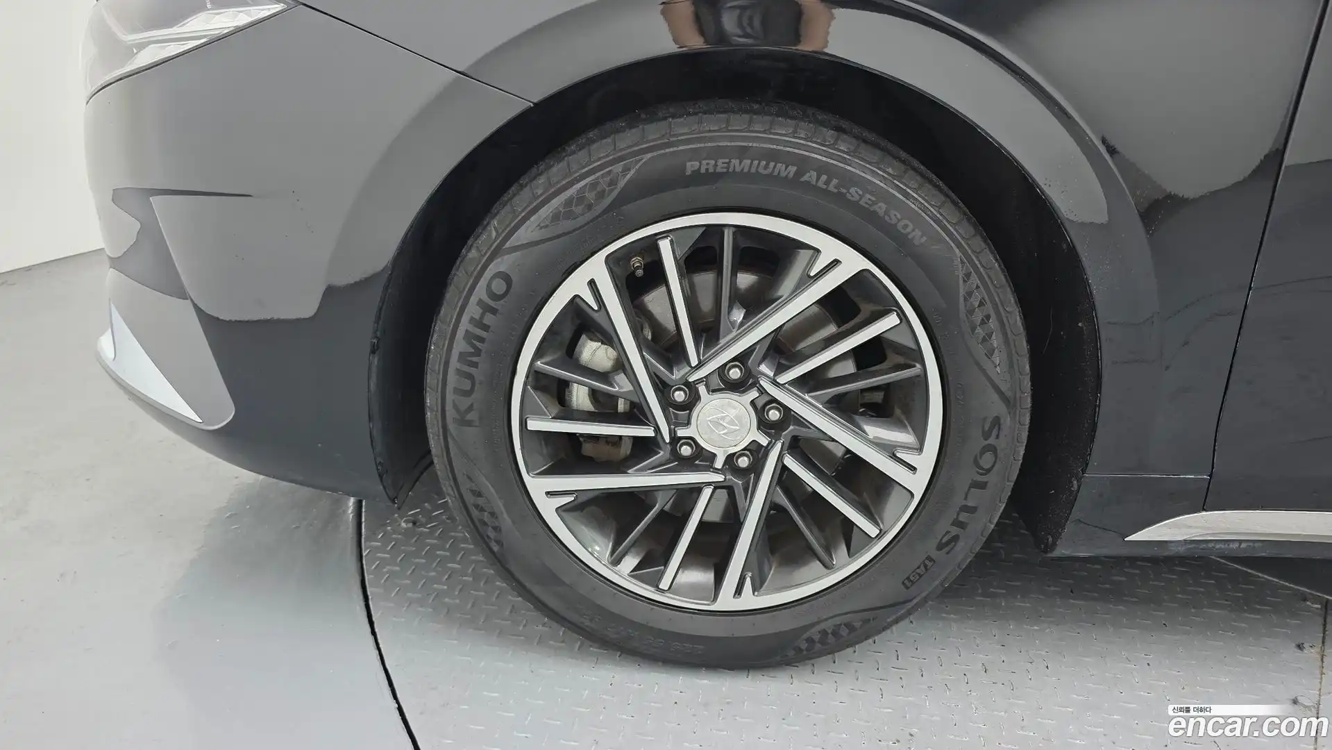 Grandeur Hyundai 2022.1-OUTER-005