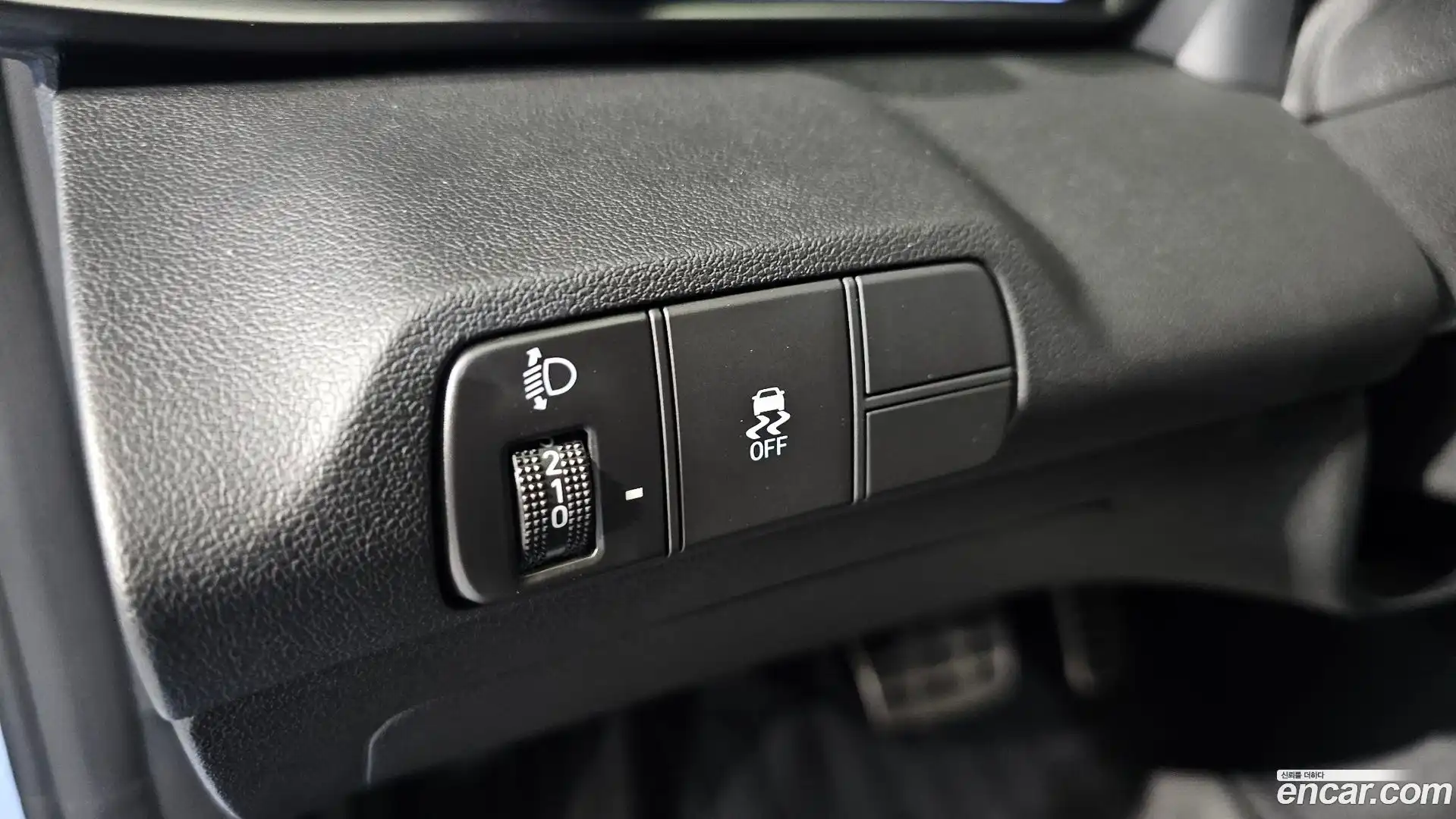 AVANTE Hyundai 2025.7-OPTION-021
