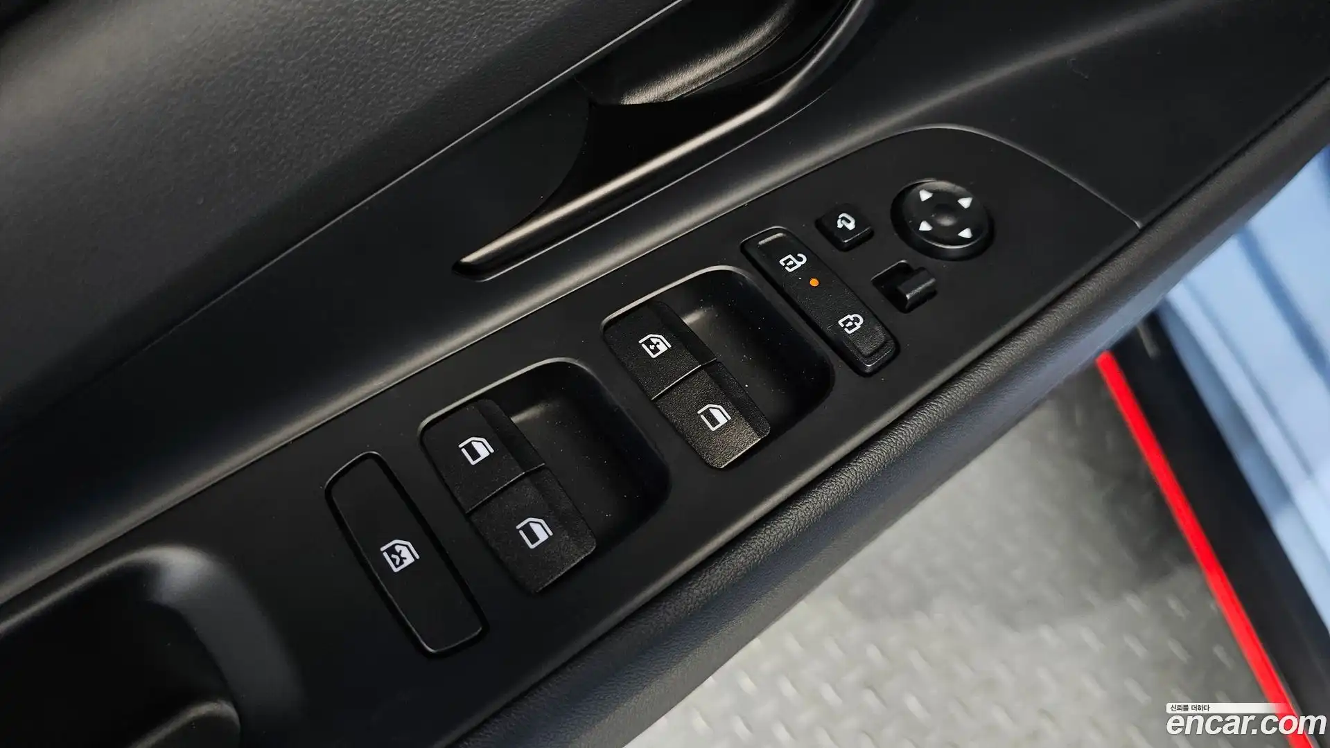 AVANTE Hyundai 2025.7-OPTION-023