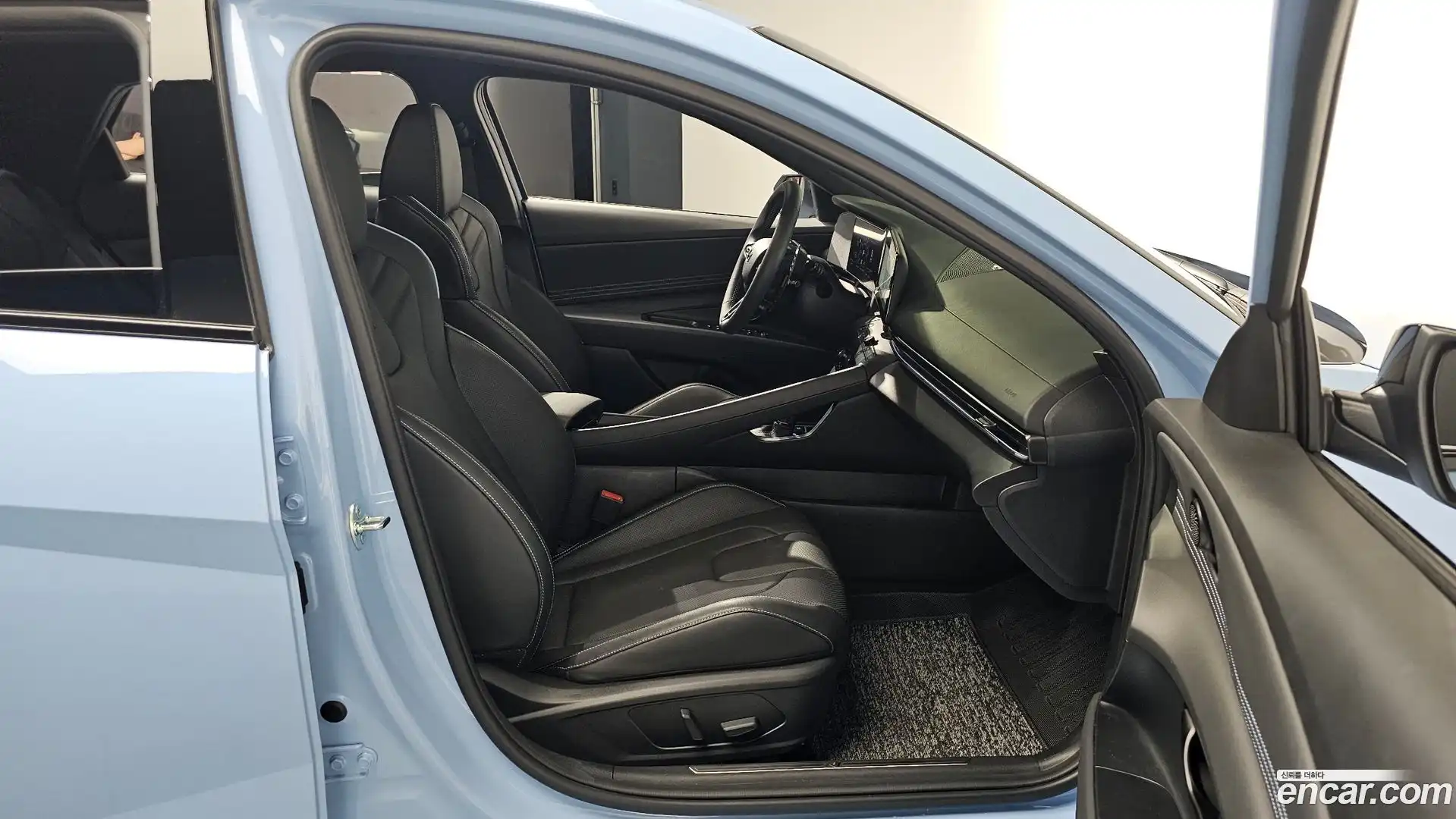 AVANTE Hyundai 2025.7-INNER-036