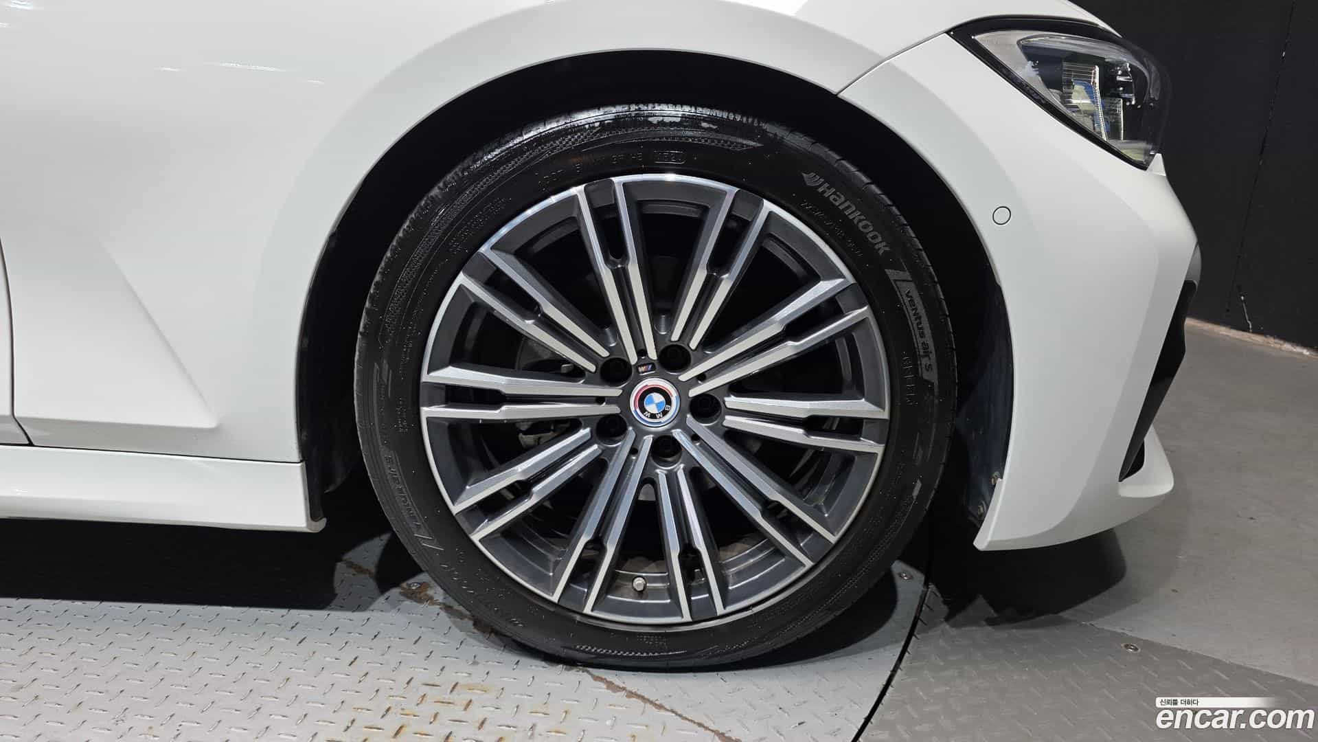 3-Series BMW 2020.6-OUTER-031