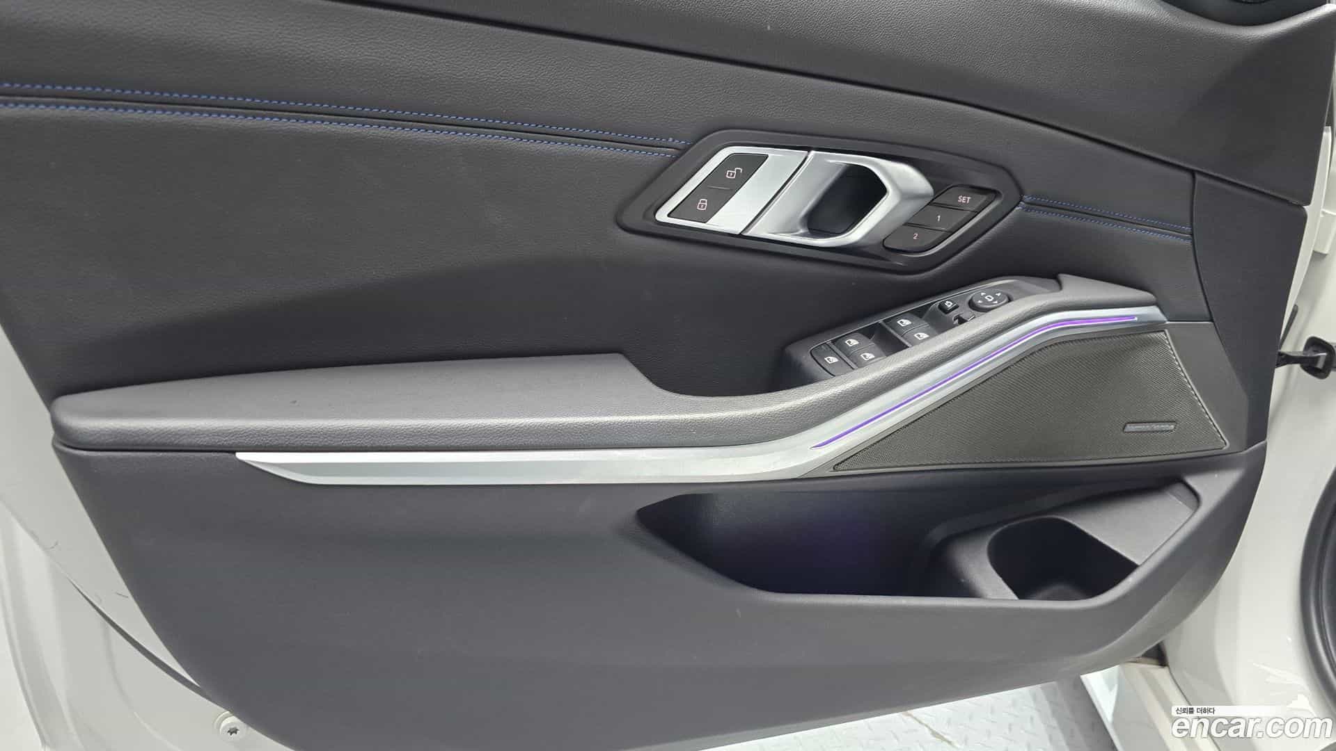 3-Series BMW 2020.6-INNER-034