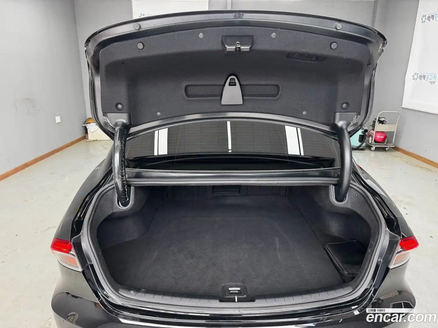Grandeur Hyundai 2021.11-OPTION-024