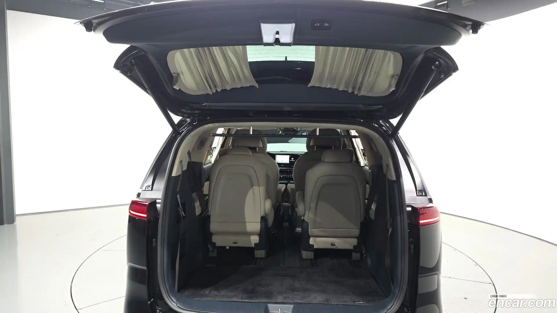Canival Kia 2022.4-OPTION-045