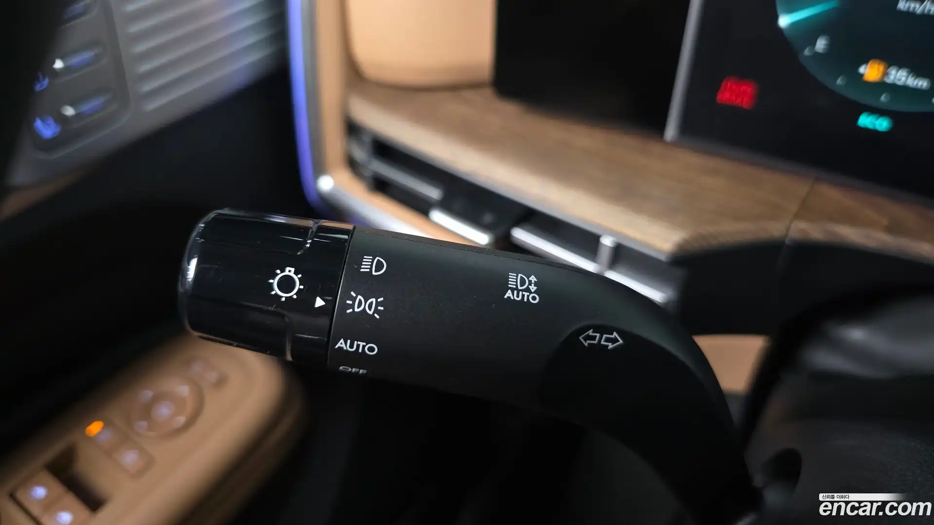 Santafe Hyundai 2024.3-OPTION-042