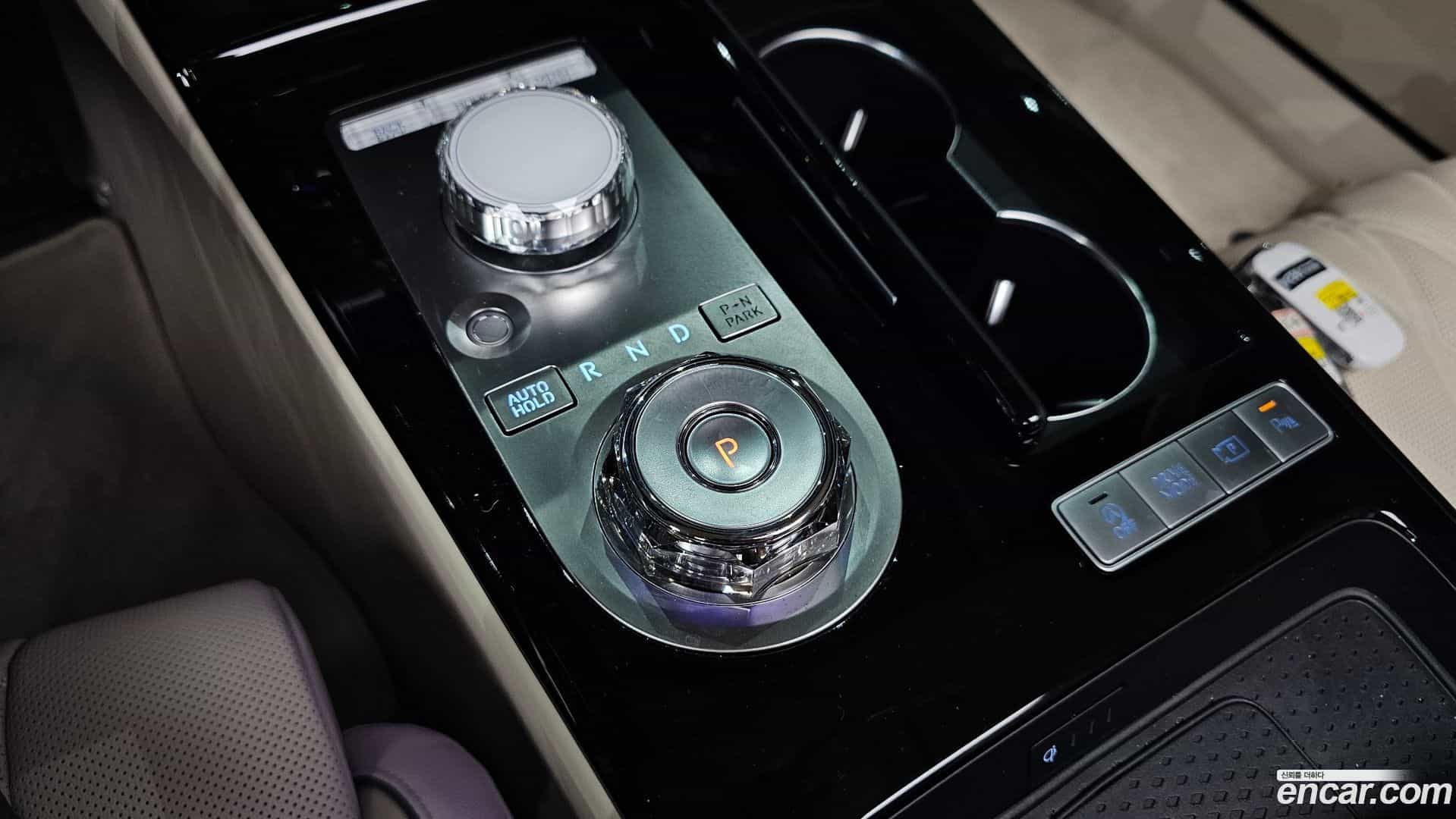 G80 Genesis 2026.1-INNER-009