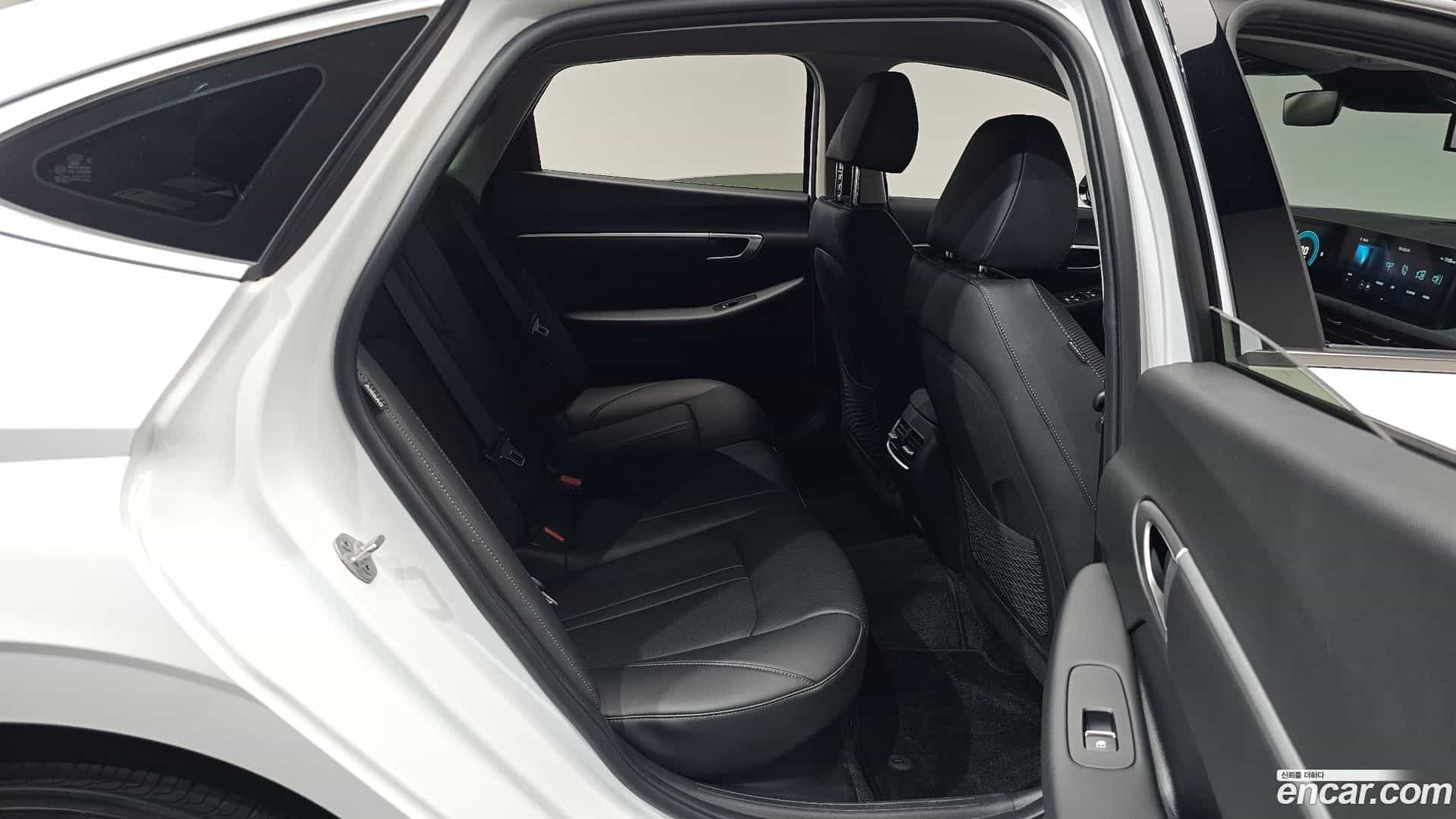 Sonata Hyundai 2023.10-OPTION-015