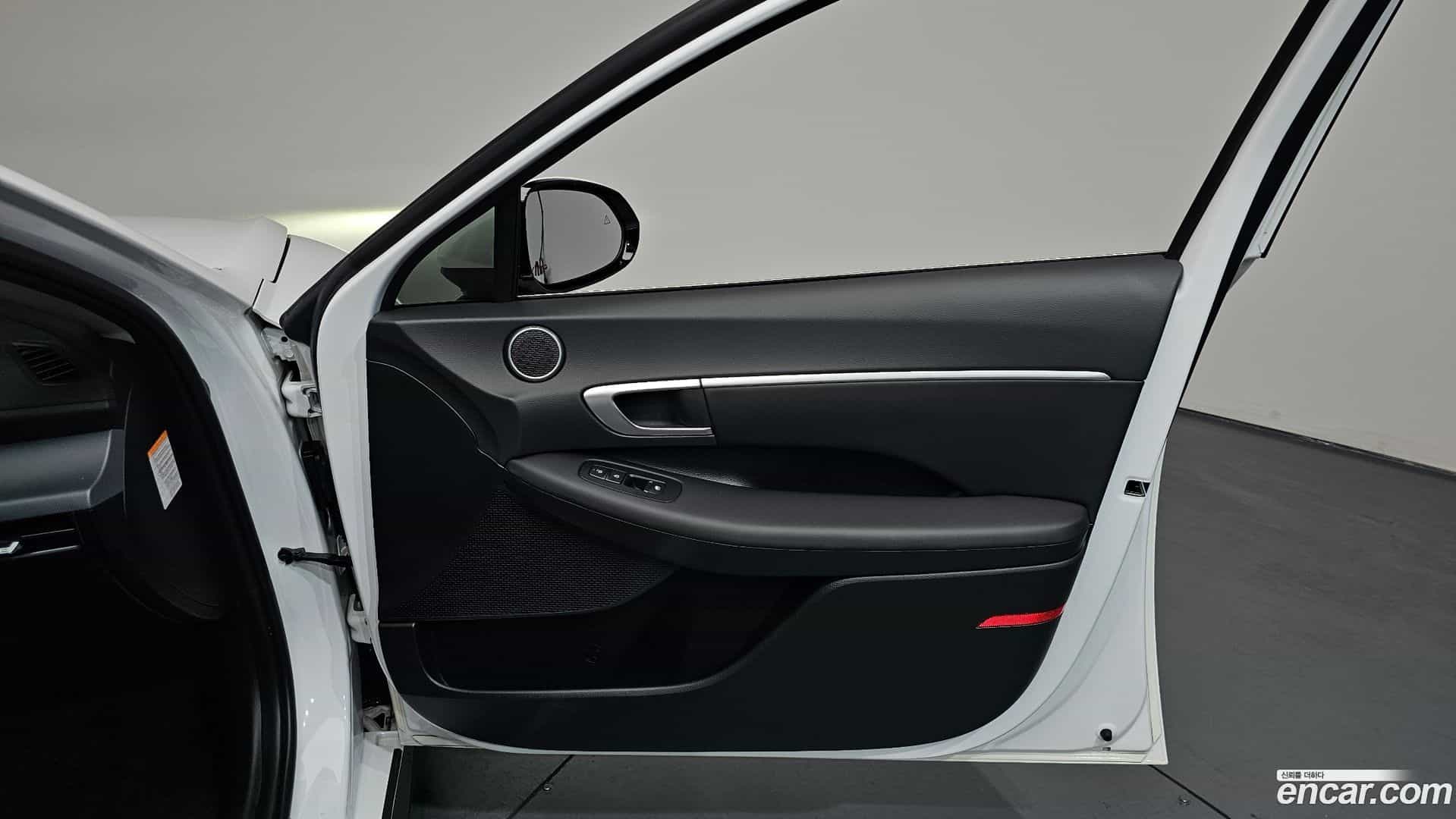 Sonata Hyundai 2023.10-INNER-034