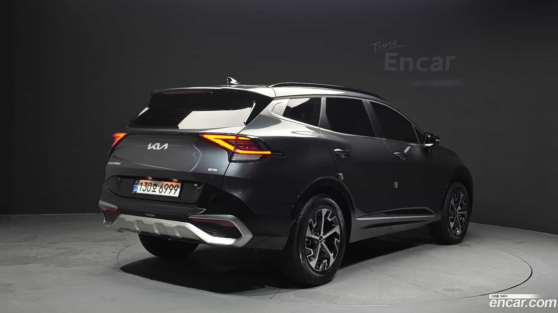 Sportage Kia 2023.11-OUTER-002