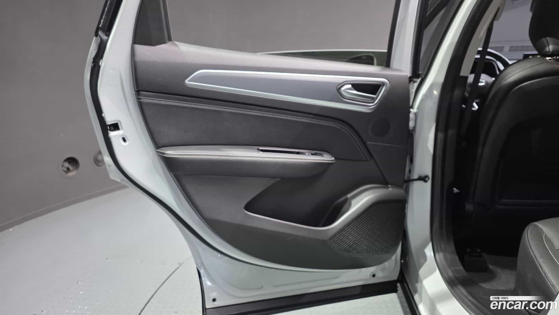 XM3 Renault Korea 2020.7-INNER-035