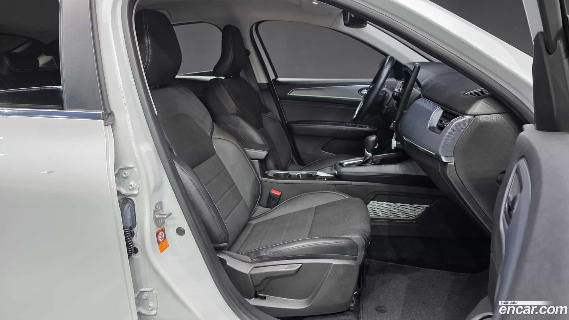 XM3 Renault Korea 2020.7-INNER-036