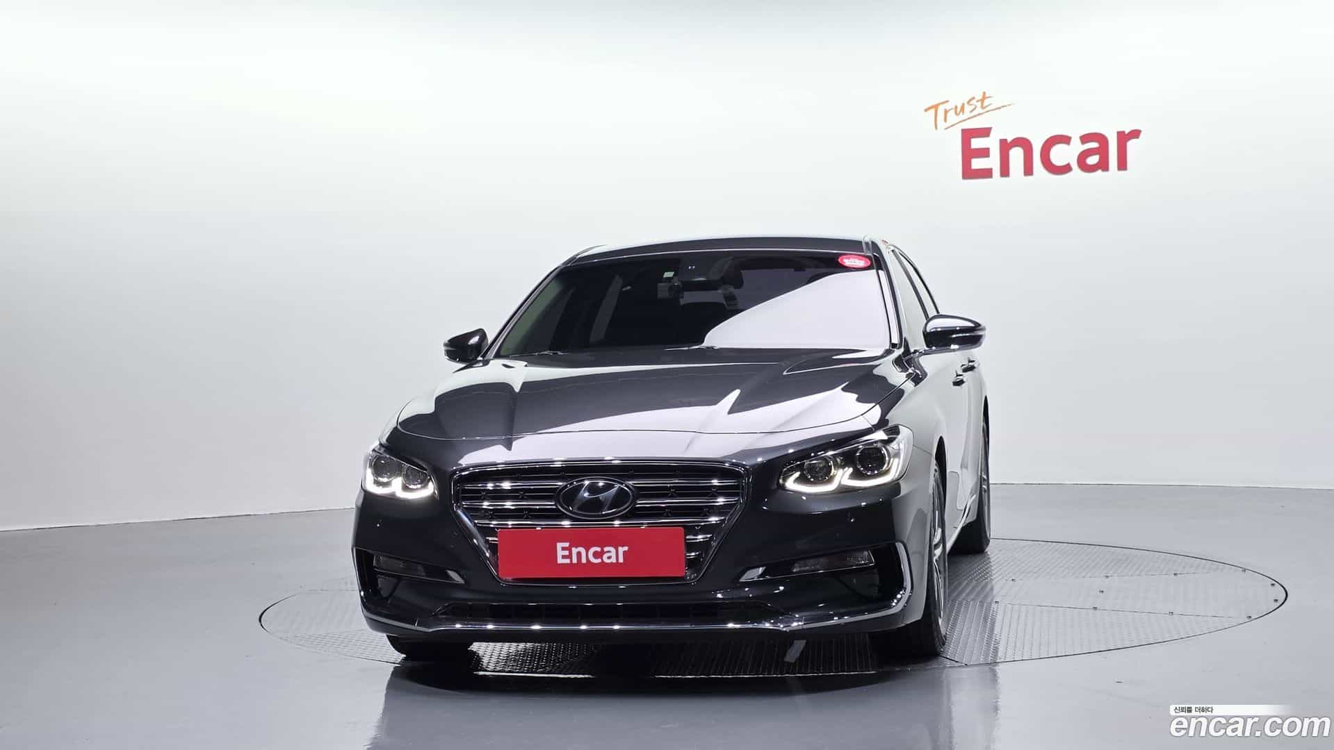 Grandeur Hyundai 2017.9-OUTER-003