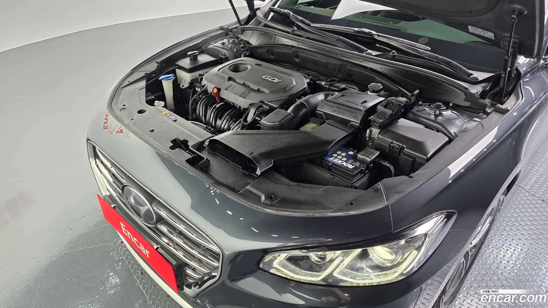 Grandeur Hyundai 2017.9-OUTER-006