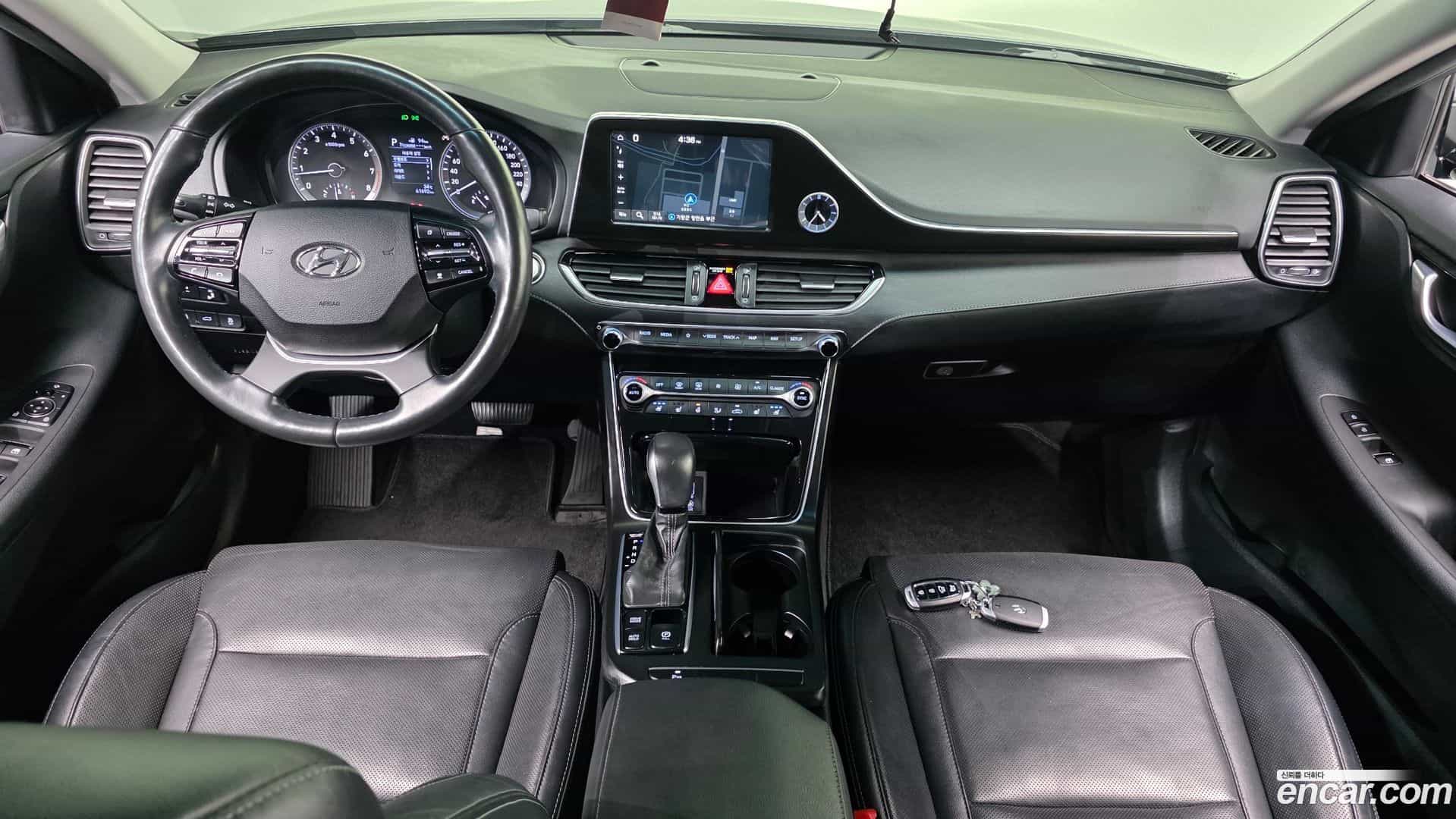 Grandeur Hyundai 2017.9-INNER-007