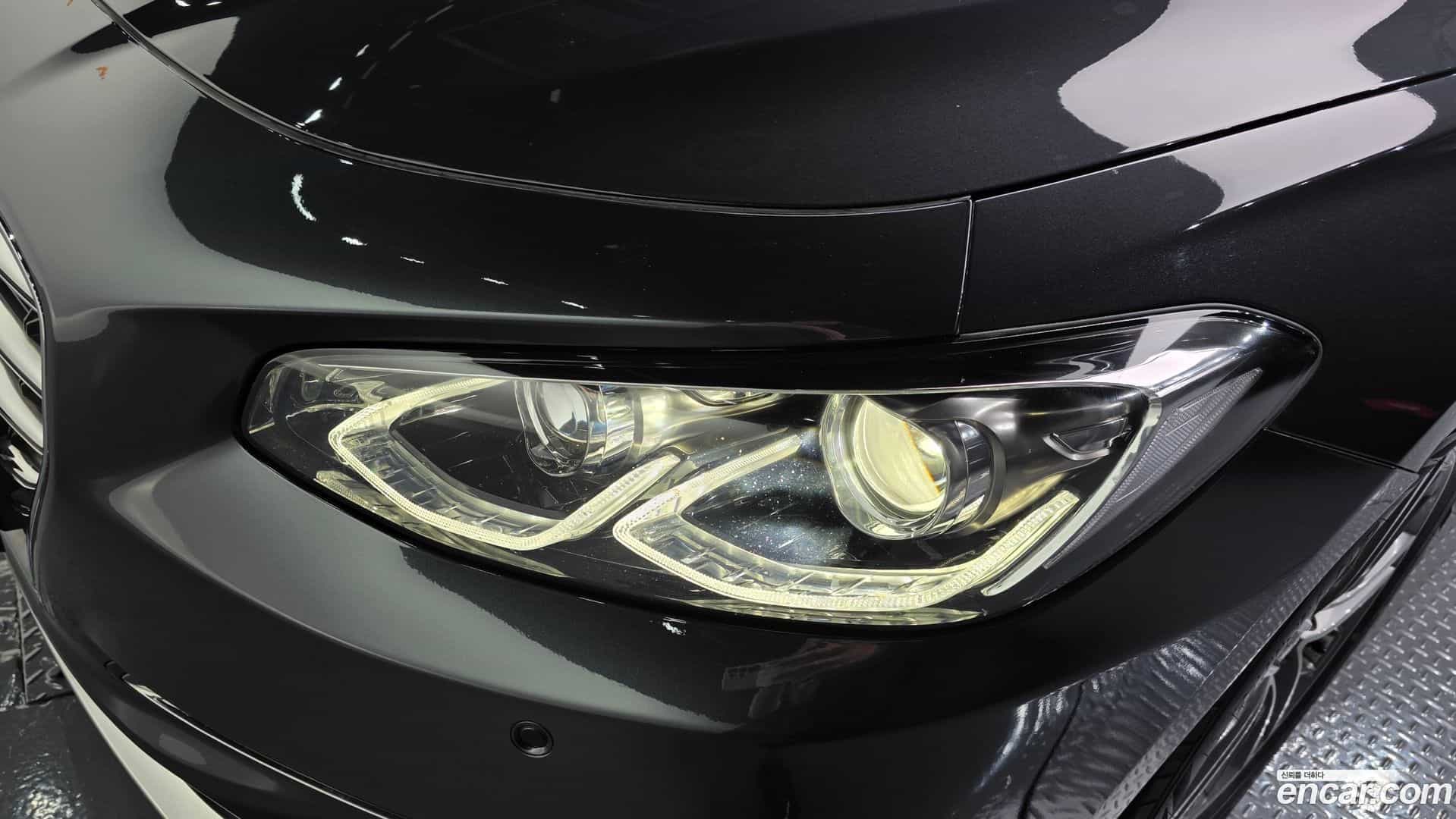 Grandeur Hyundai 2017.9-OUTER-032
