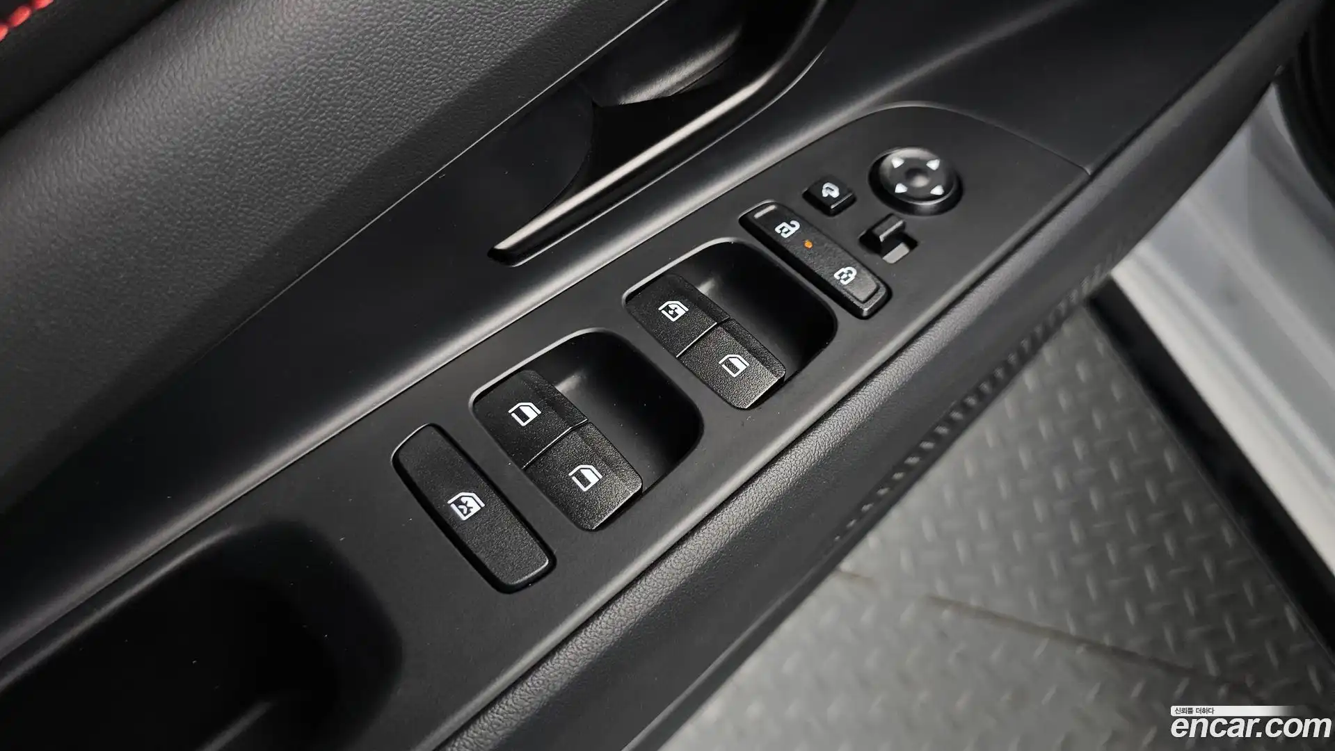 AVANTE Hyundai 2025.1-OPTION-023