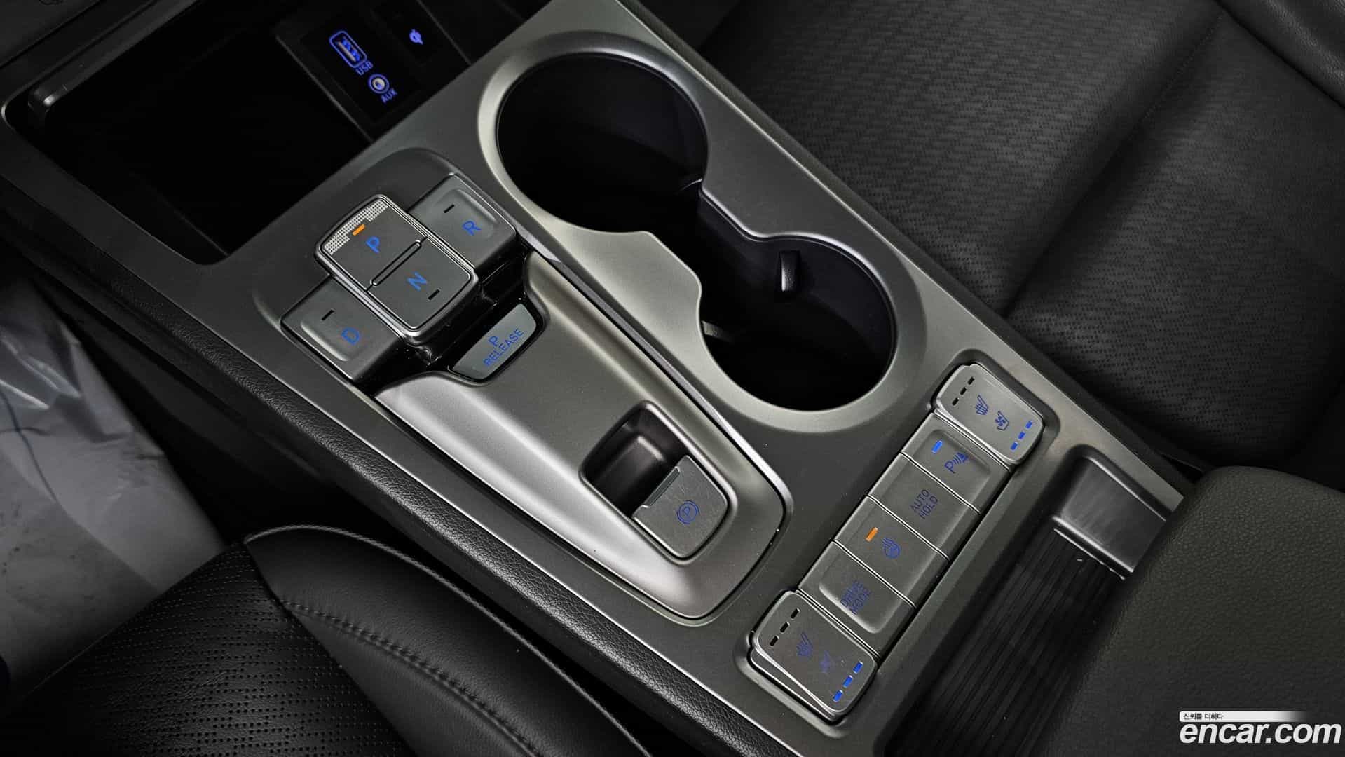 Kona Hyundai 2019.9-INNER-009