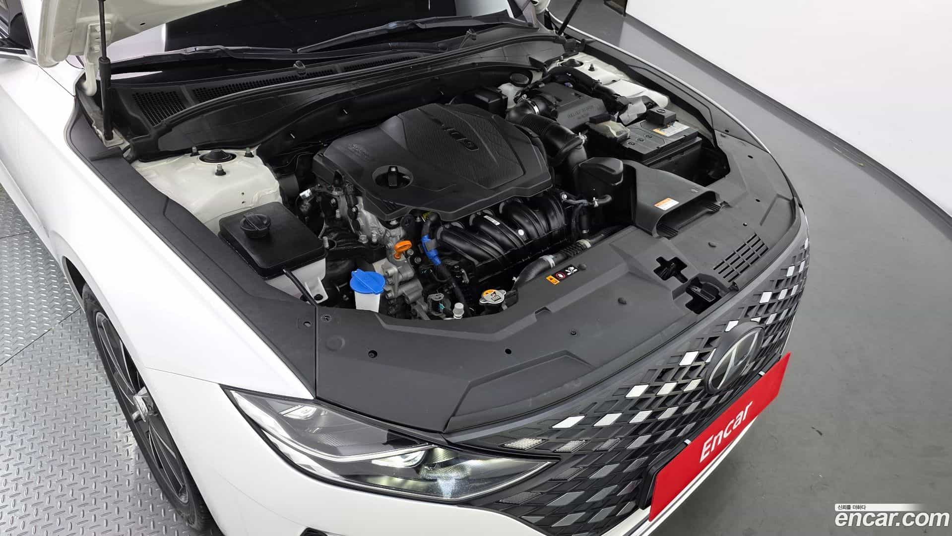 Grandeur Hyundai 2022.4-OUTER-006