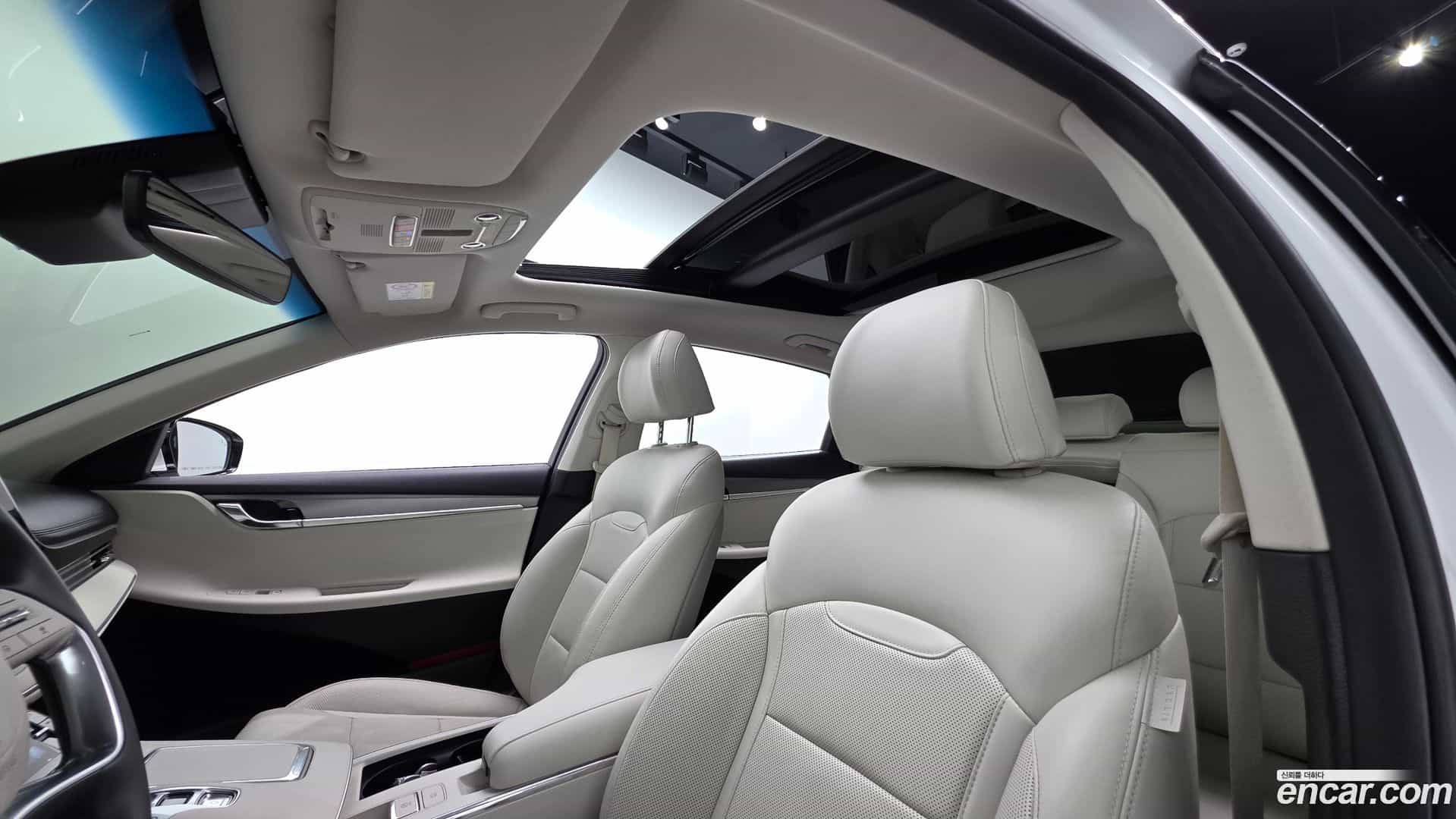 Grandeur Hyundai 2022.4-OPTION-022