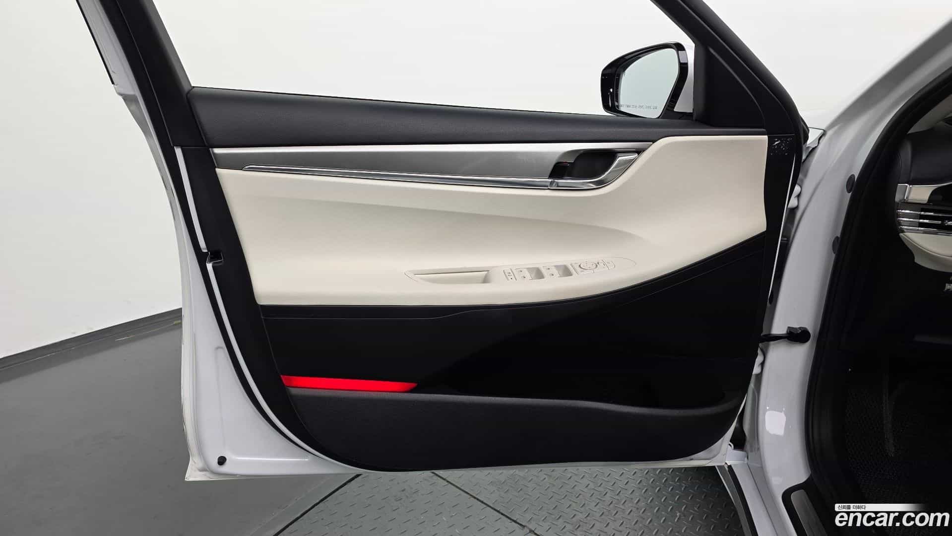 Grandeur Hyundai 2022.4-INNER-034