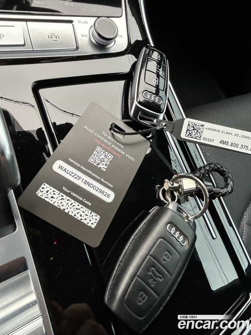 Q8 Audi 2022.7-OPTION-019
