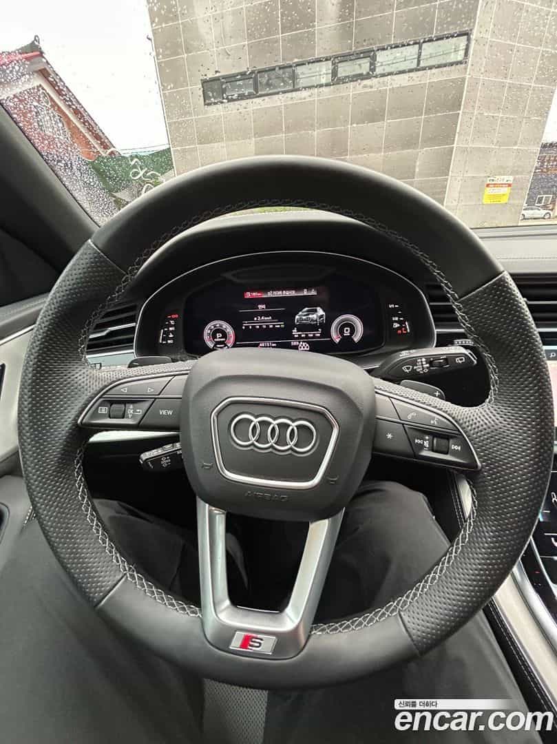 Q8 Audi 2022.7-OPTION-020