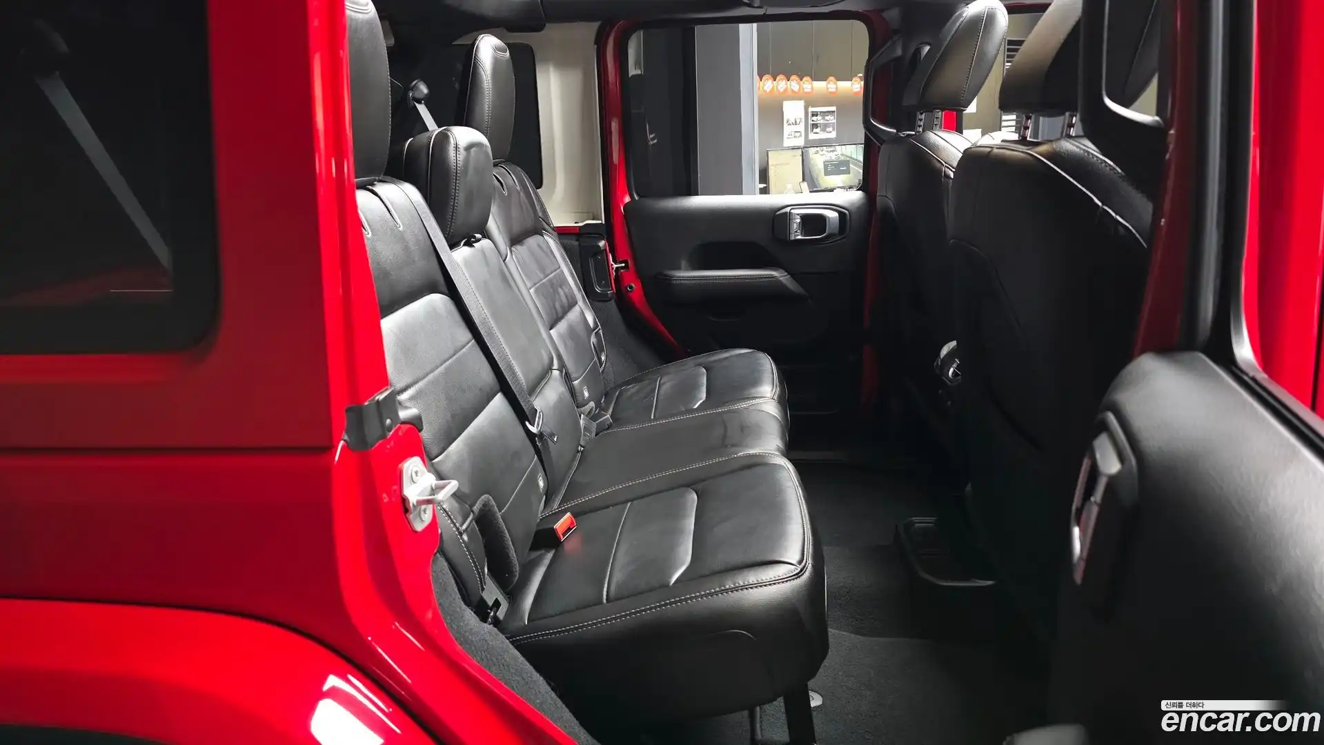 Wrangler Jeep 2021.6-OPTION-016