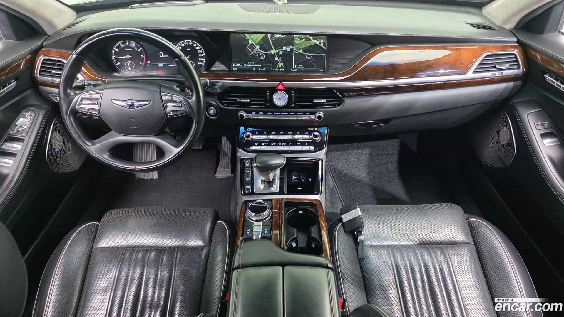 EQ900 Genesis 2016.2-INNER-007