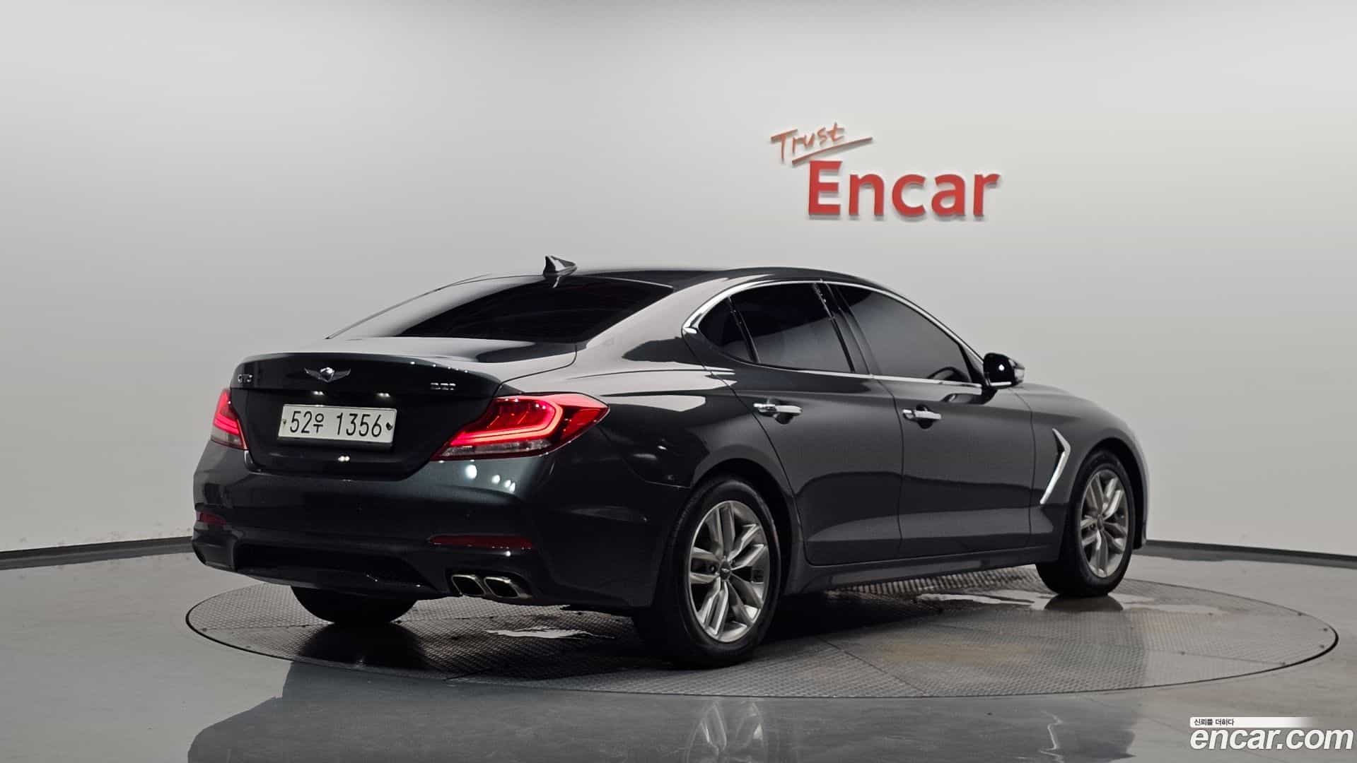 G70 Genesis 2018.0-OUTER-002