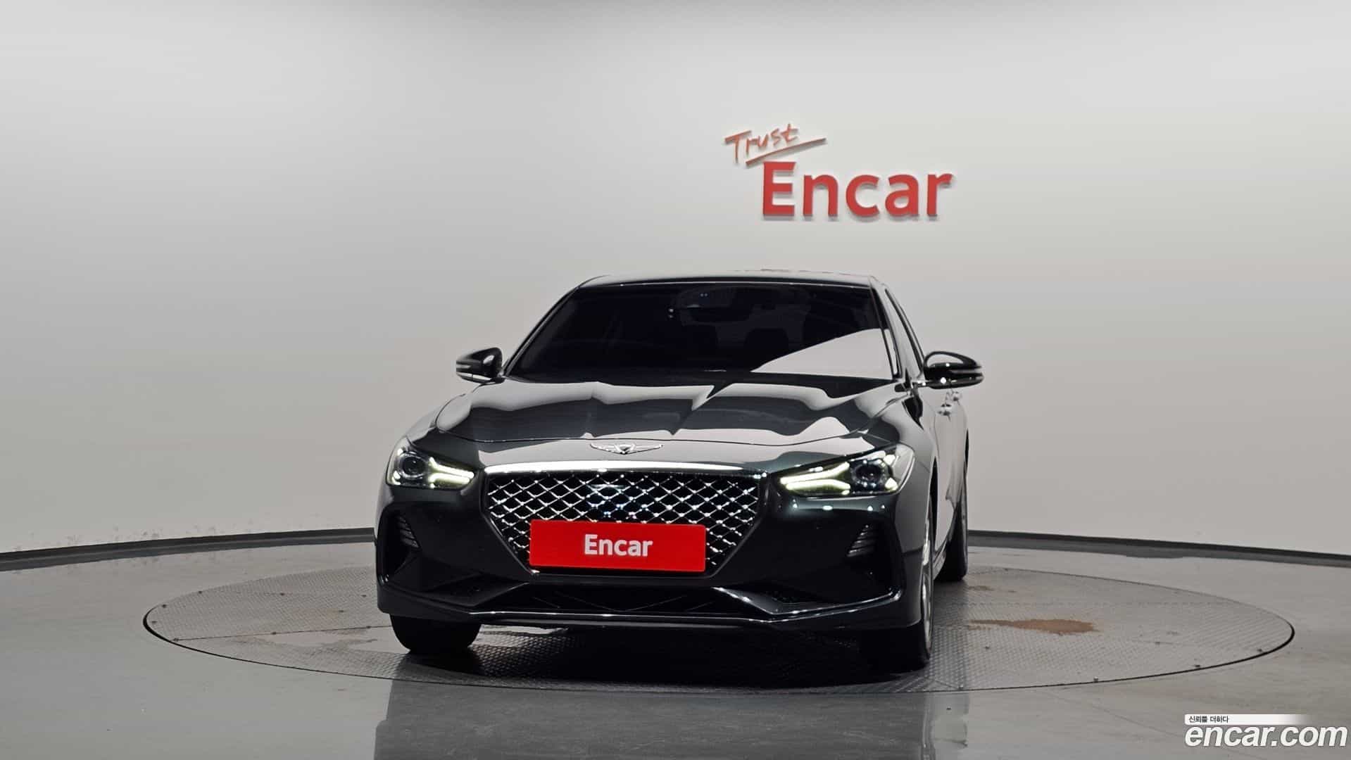 G70 Genesis 2018.0-OUTER-003