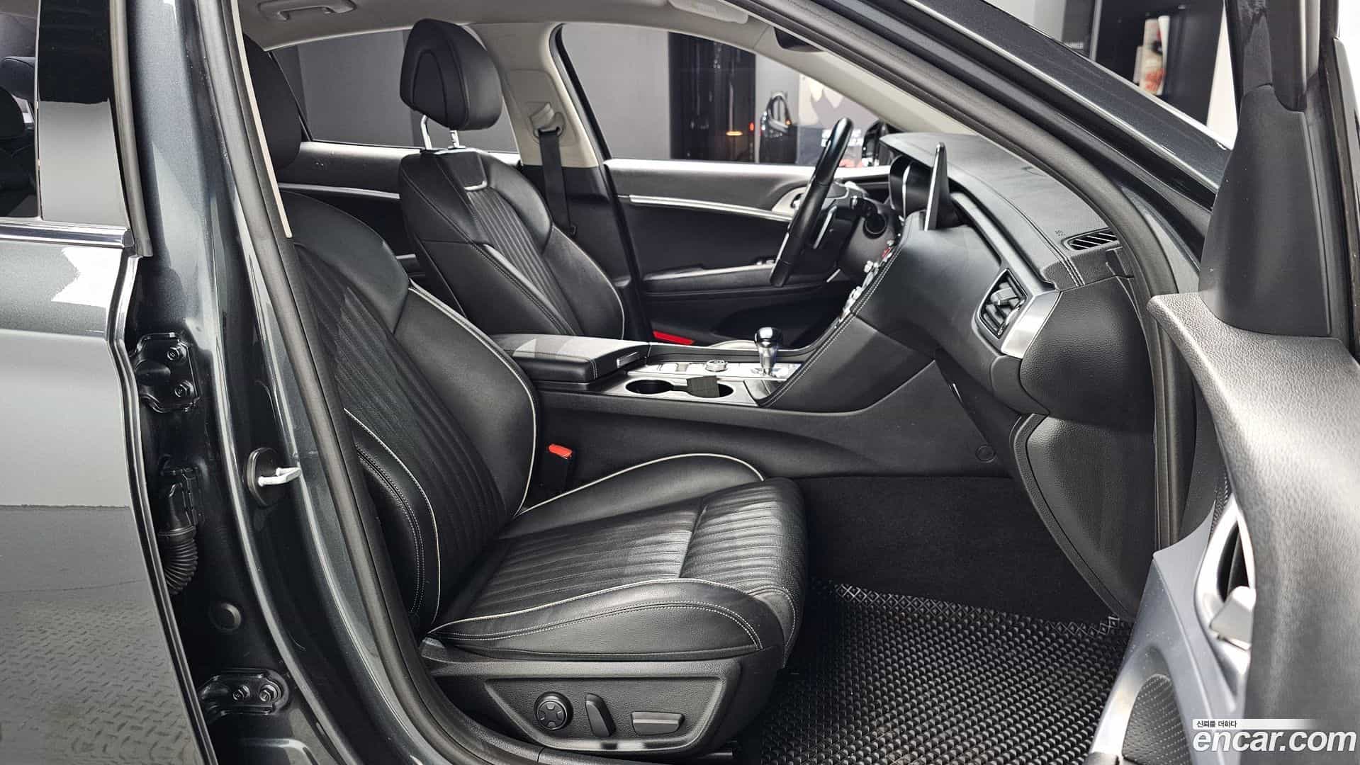 G70 Genesis 2018.0-OPTION-016
