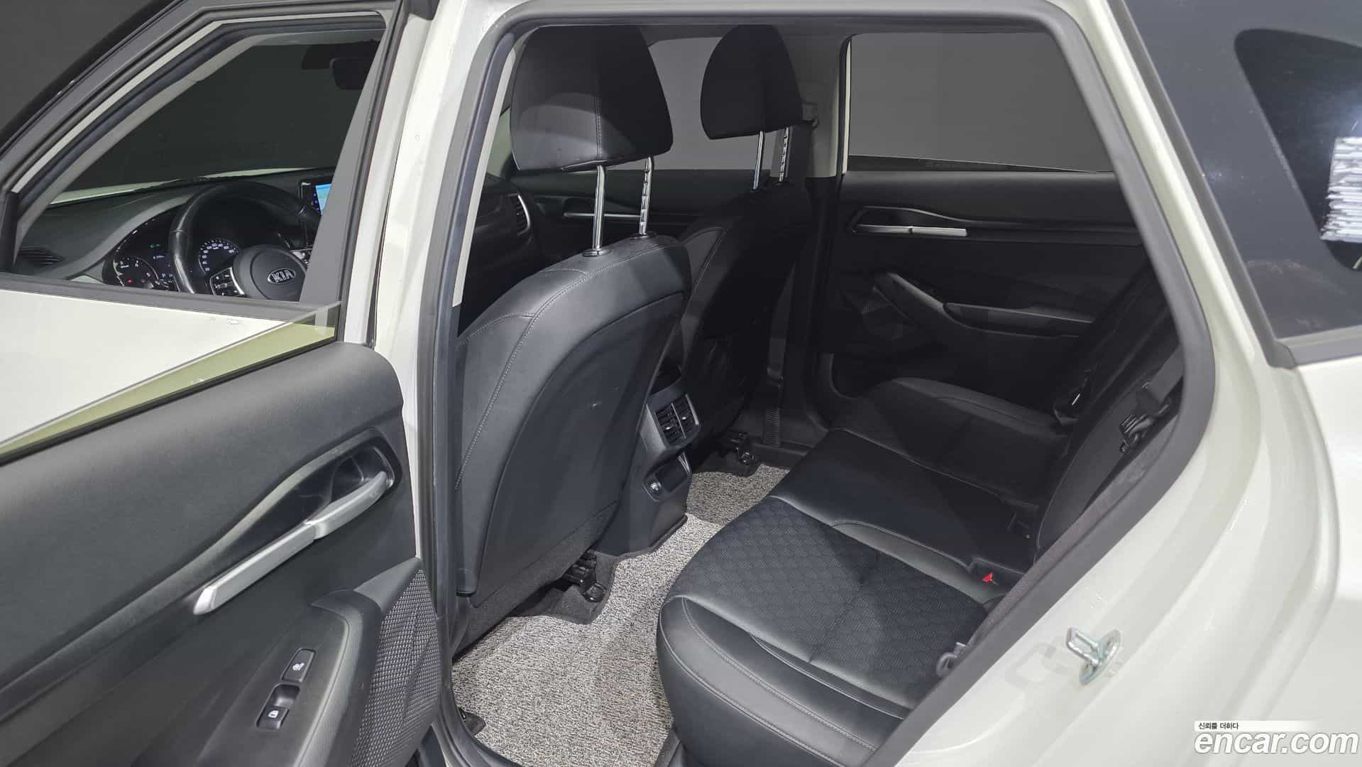 Seltos Kia 2021.6-INNER-036