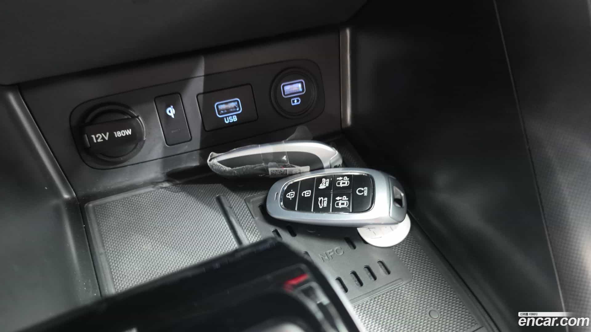 Sonata Hyundai 2022.6-OPTION-019