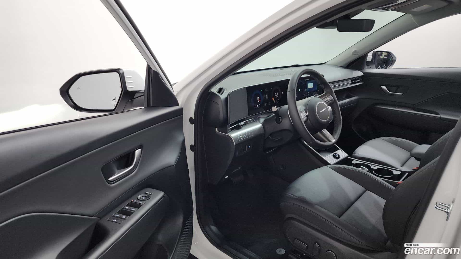 Kona Hyundai 2026.5-INNER-010