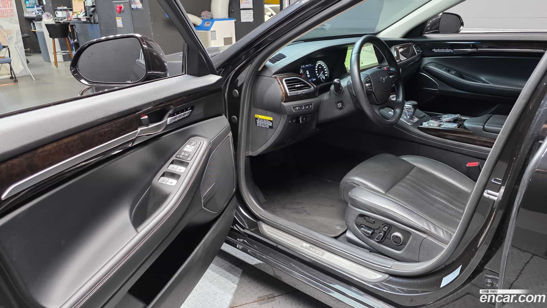 G90 Genesis 2019.3-INNER-010