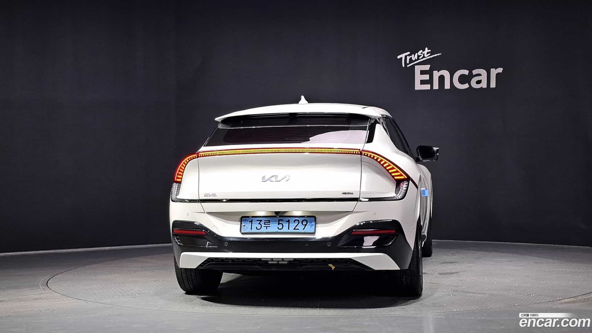 EV6 Kia 2023.7-OUTER-004