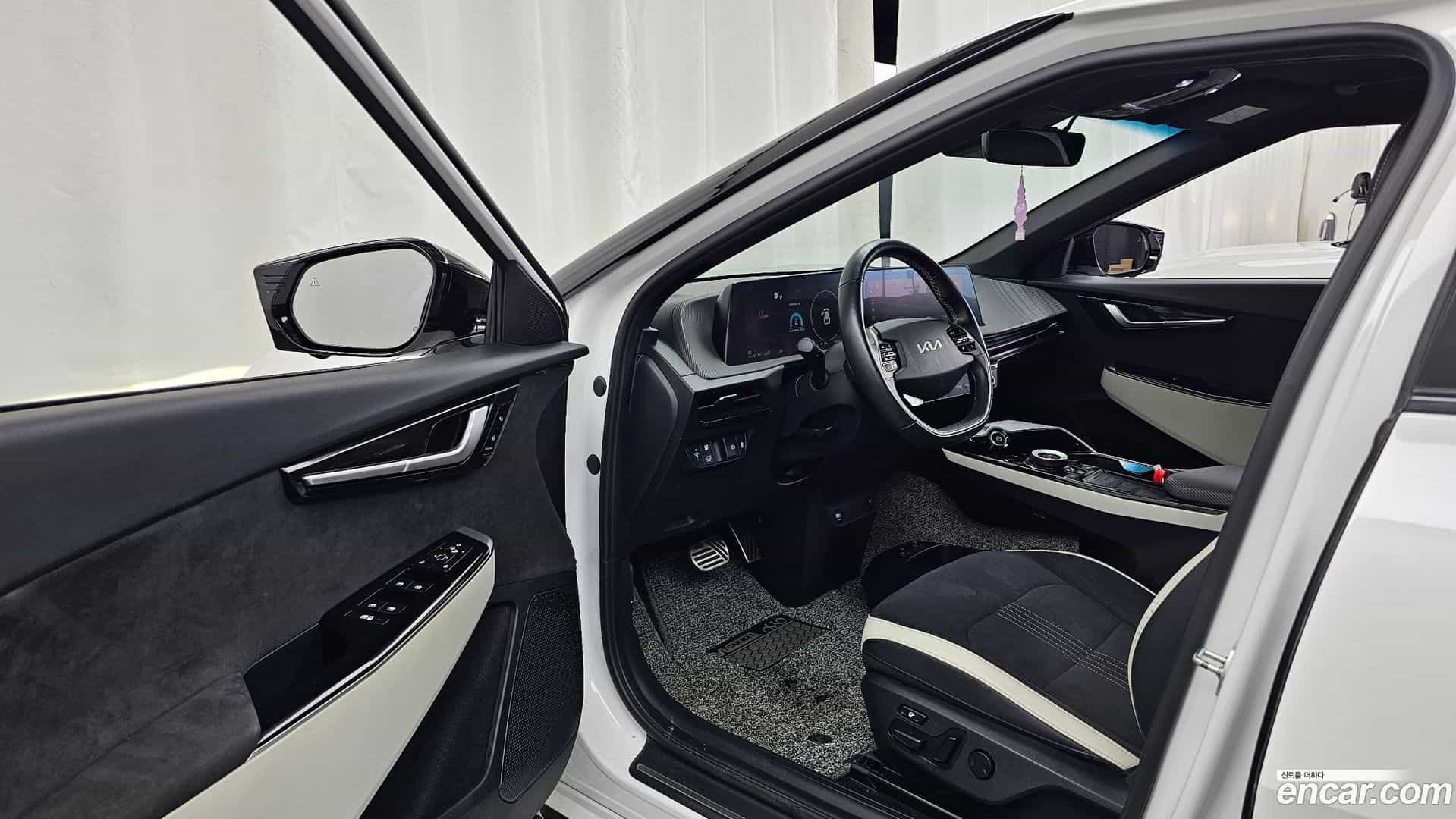 EV6 Kia 2023.7-INNER-010