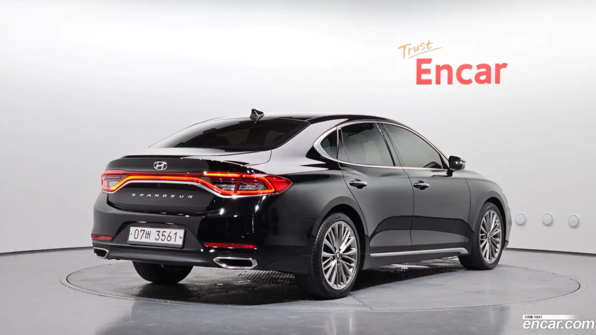Grandeur Hyundai 2019.2-OUTER-002